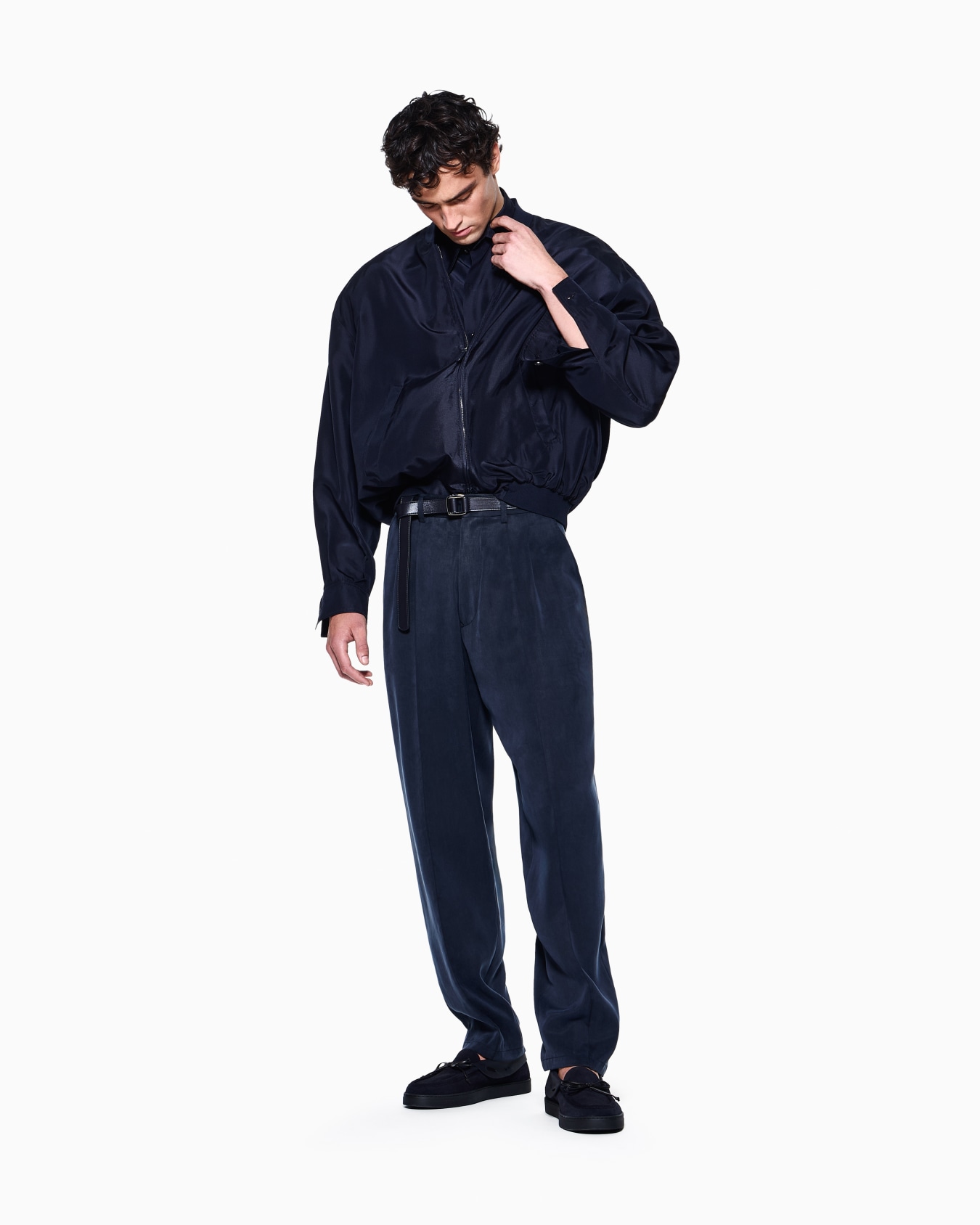 Trouser regular fit silk habotai with cupro lining Slide 1