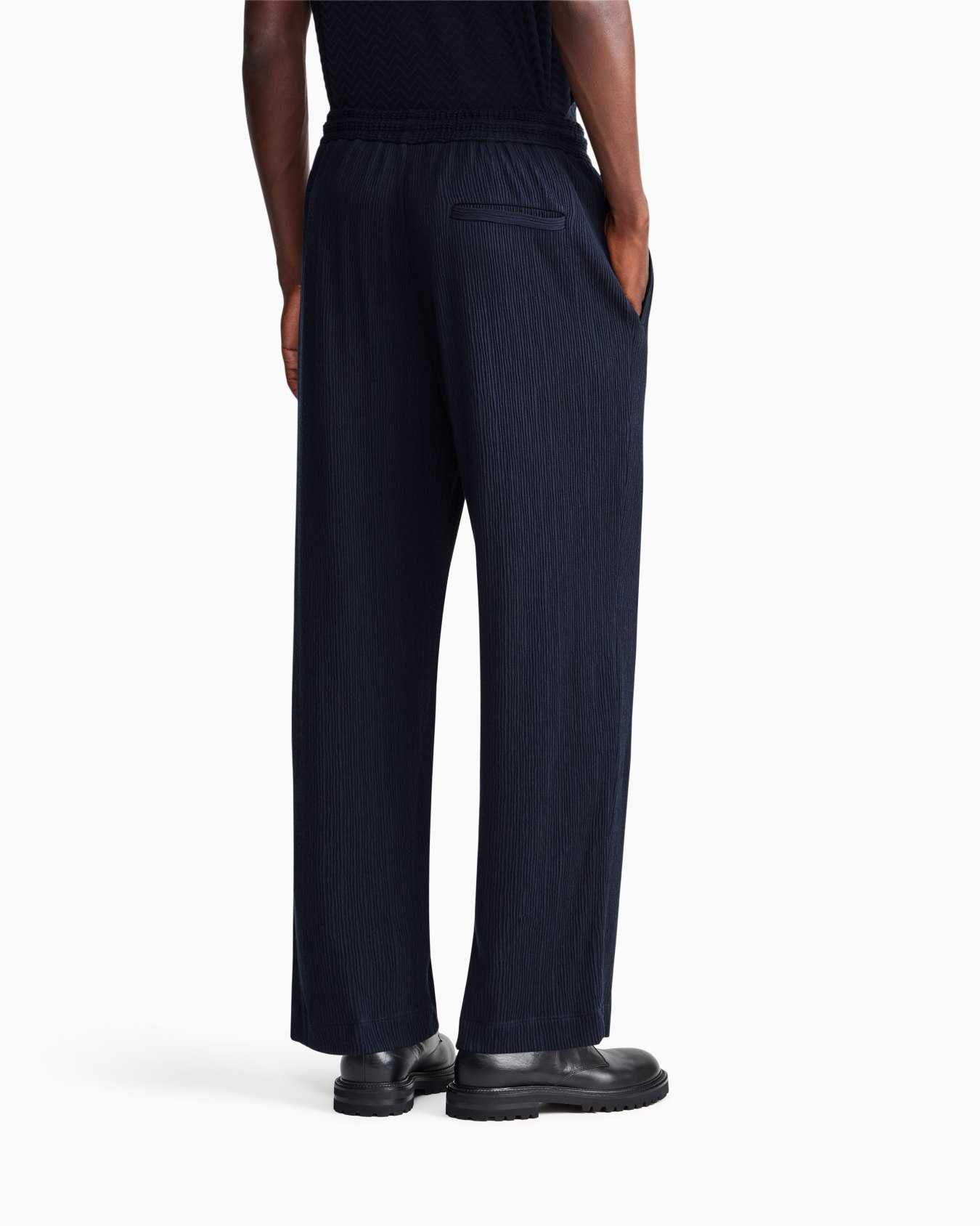 Trousers regular fit in seersucker jersey with cashmere Slide 5