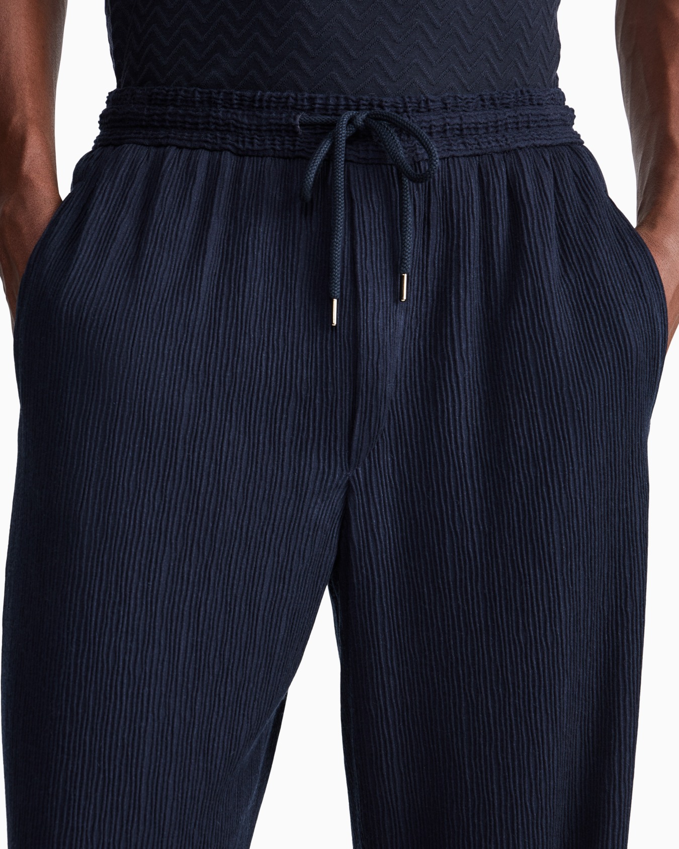 Trousers regular fit in seersucker jersey with cashmere Slide 6