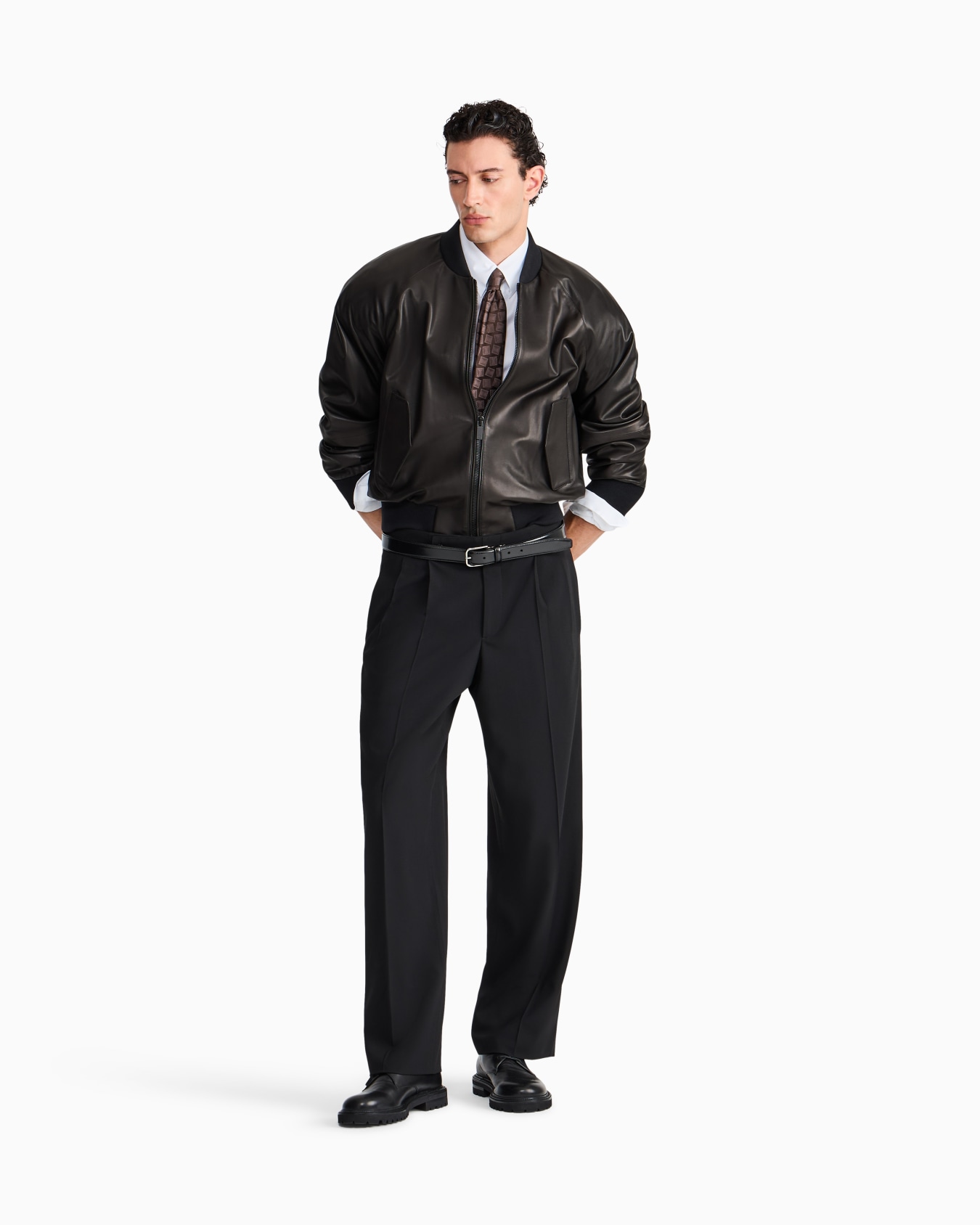Blouson jacket regular fit in leather Slide 1