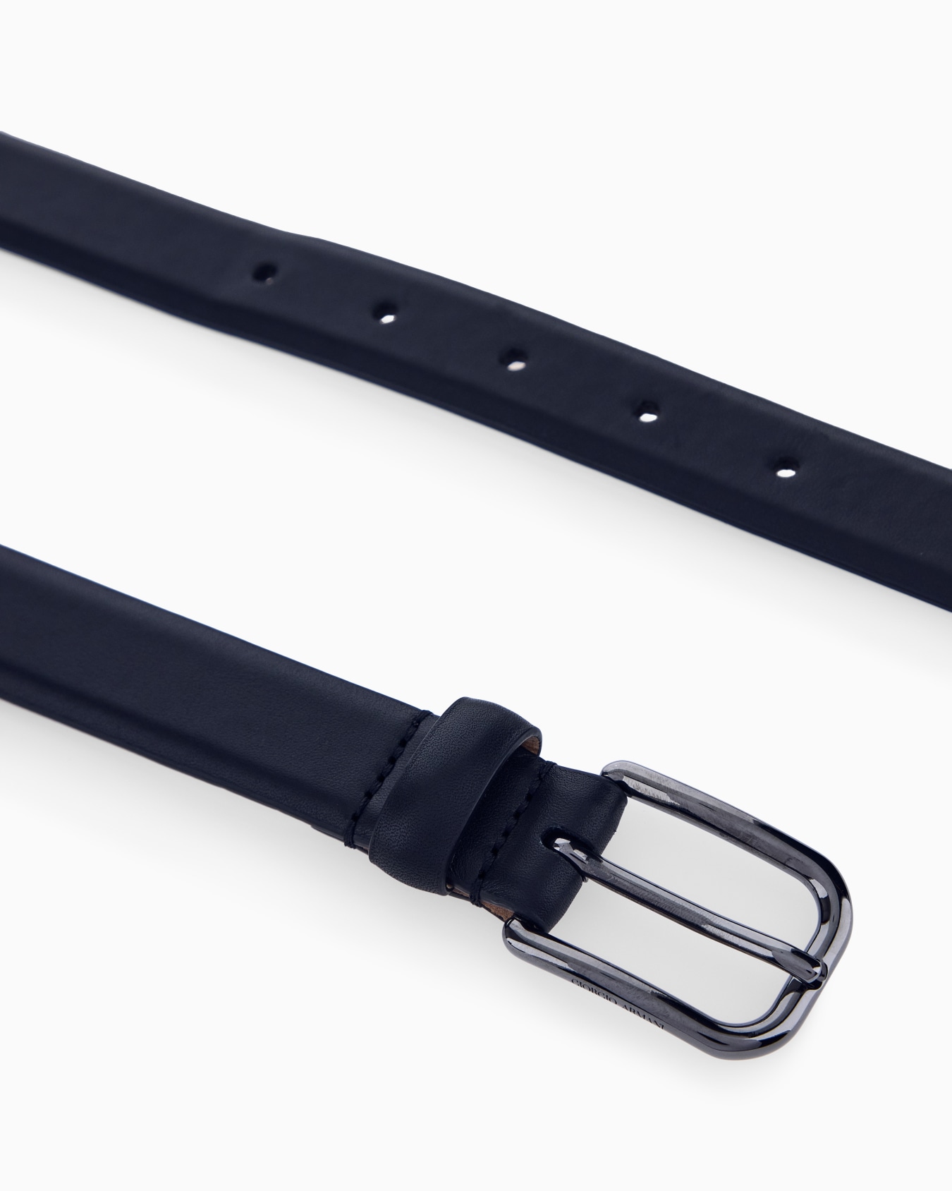 Tongue belt in smooth leather Slide 1