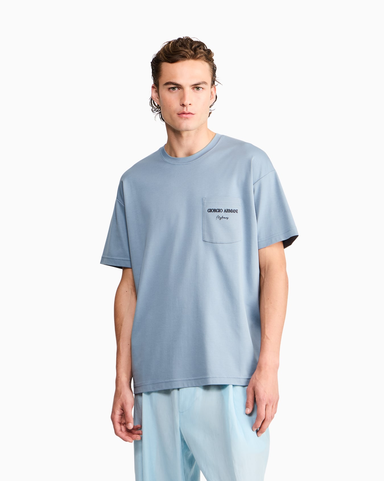 Cotton interlock jersey T-shirt with print on the back Slide 3