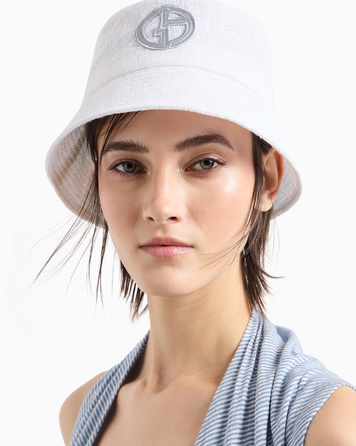 Linen-blend cloche hat Slide 3