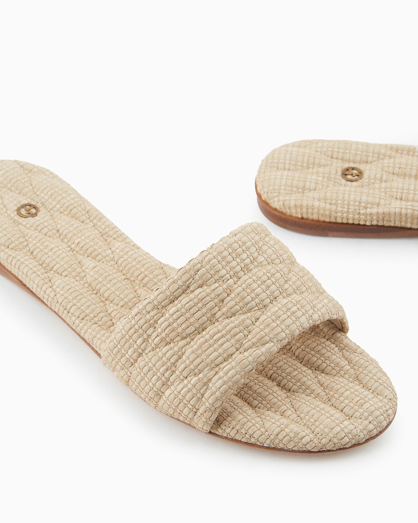 Quilted raffia flat sandals Slide 4