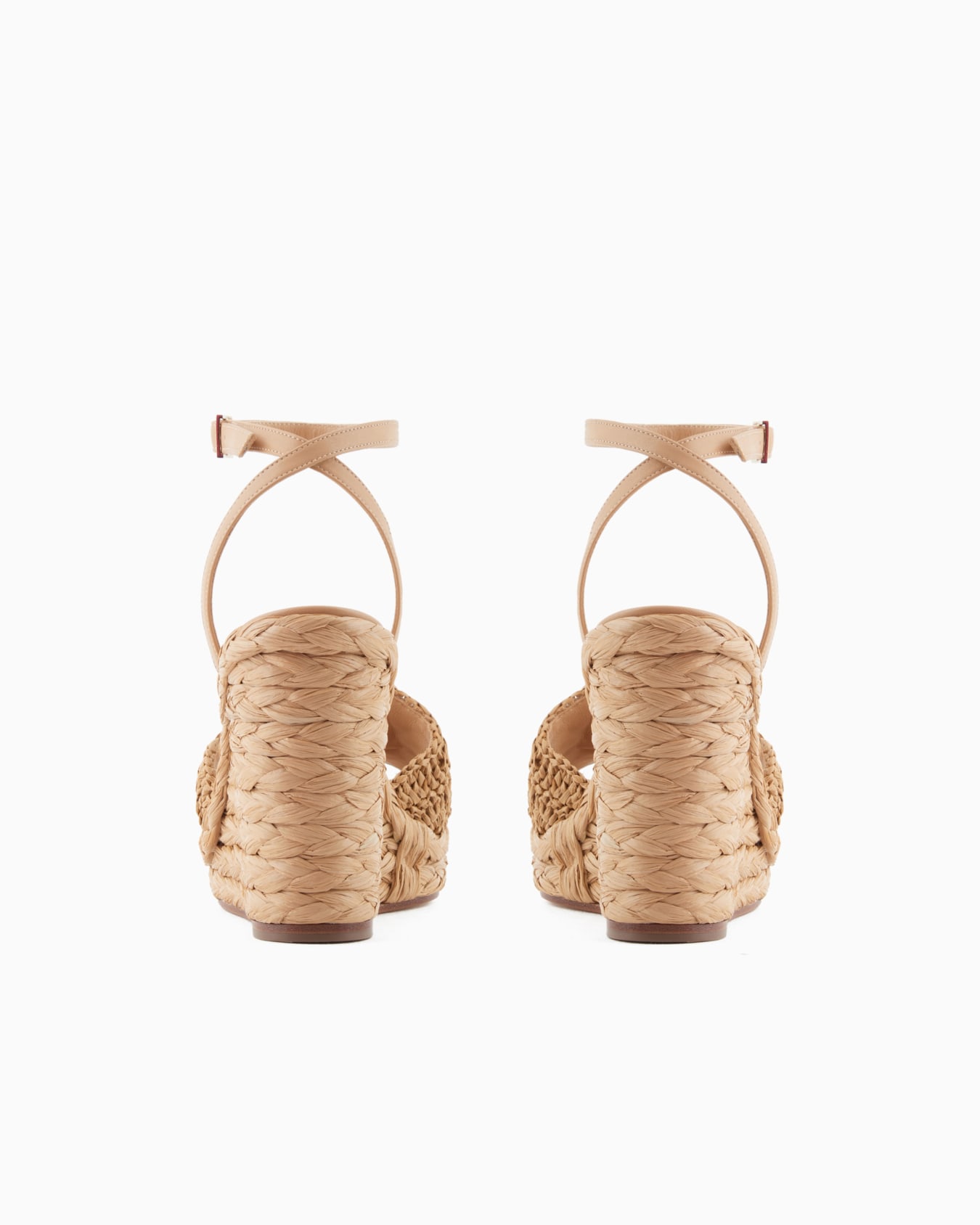 Sandals with a rope wedge with a braided motif Slide 3