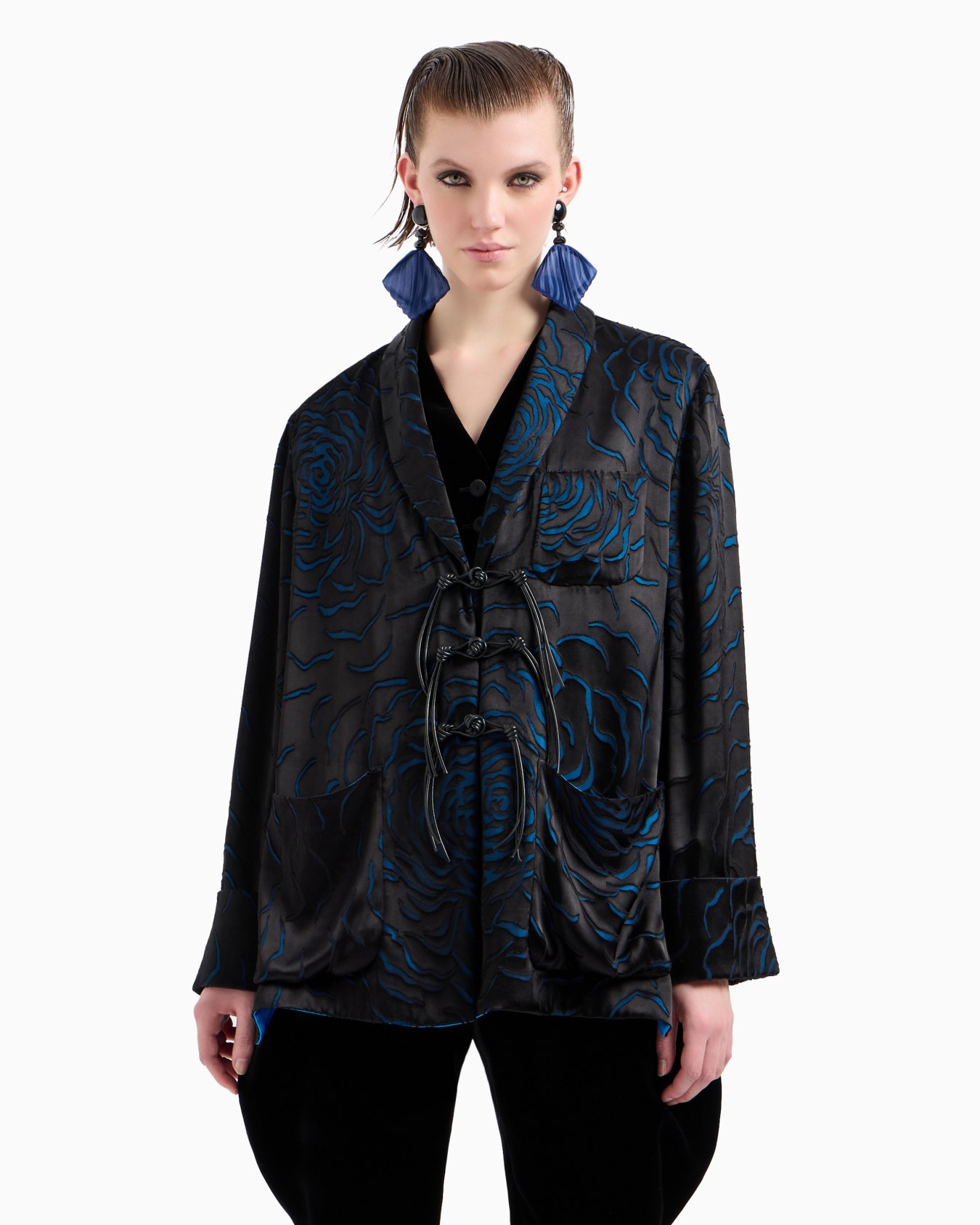 Viscose and silk devoré pea coat jacket Slide 1