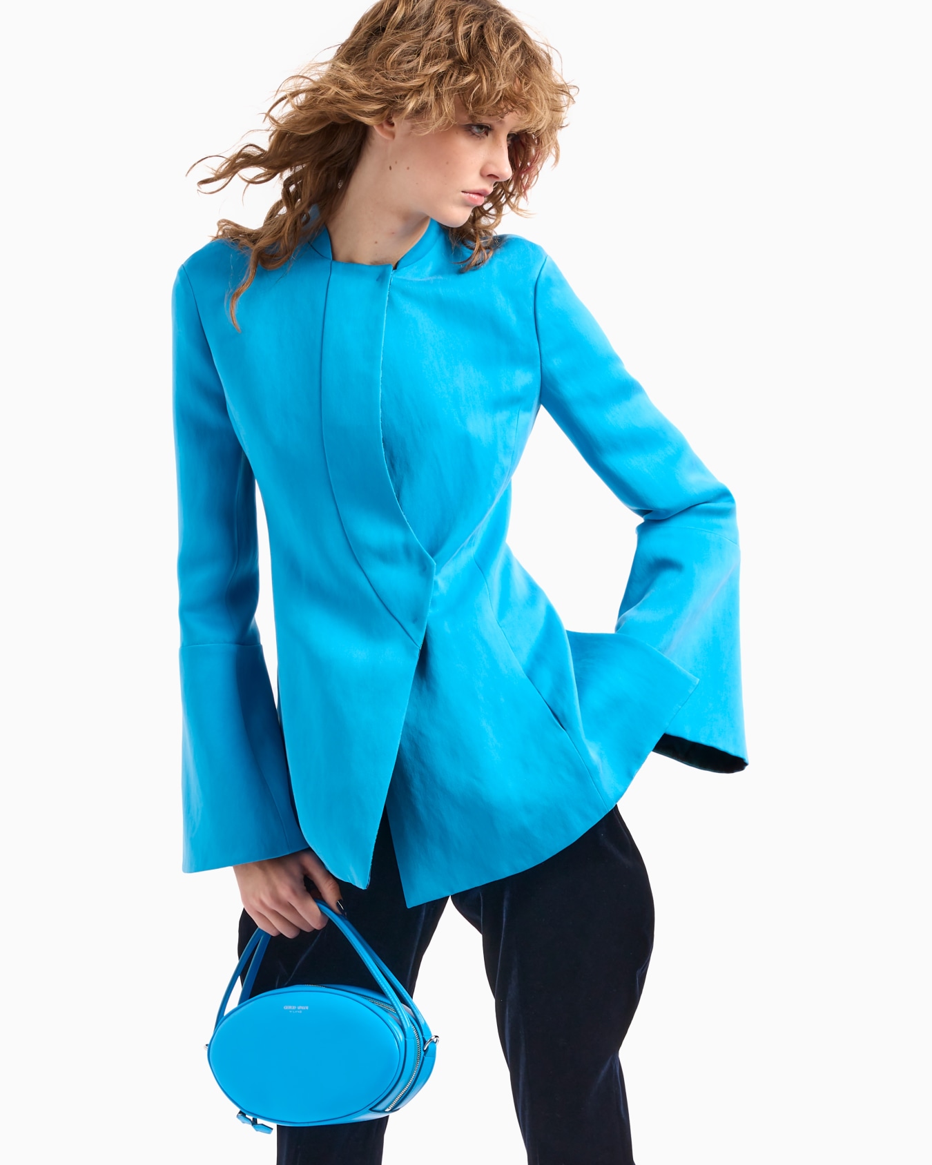 Single-breasted jacket in washed silk duchess satin Slide 6