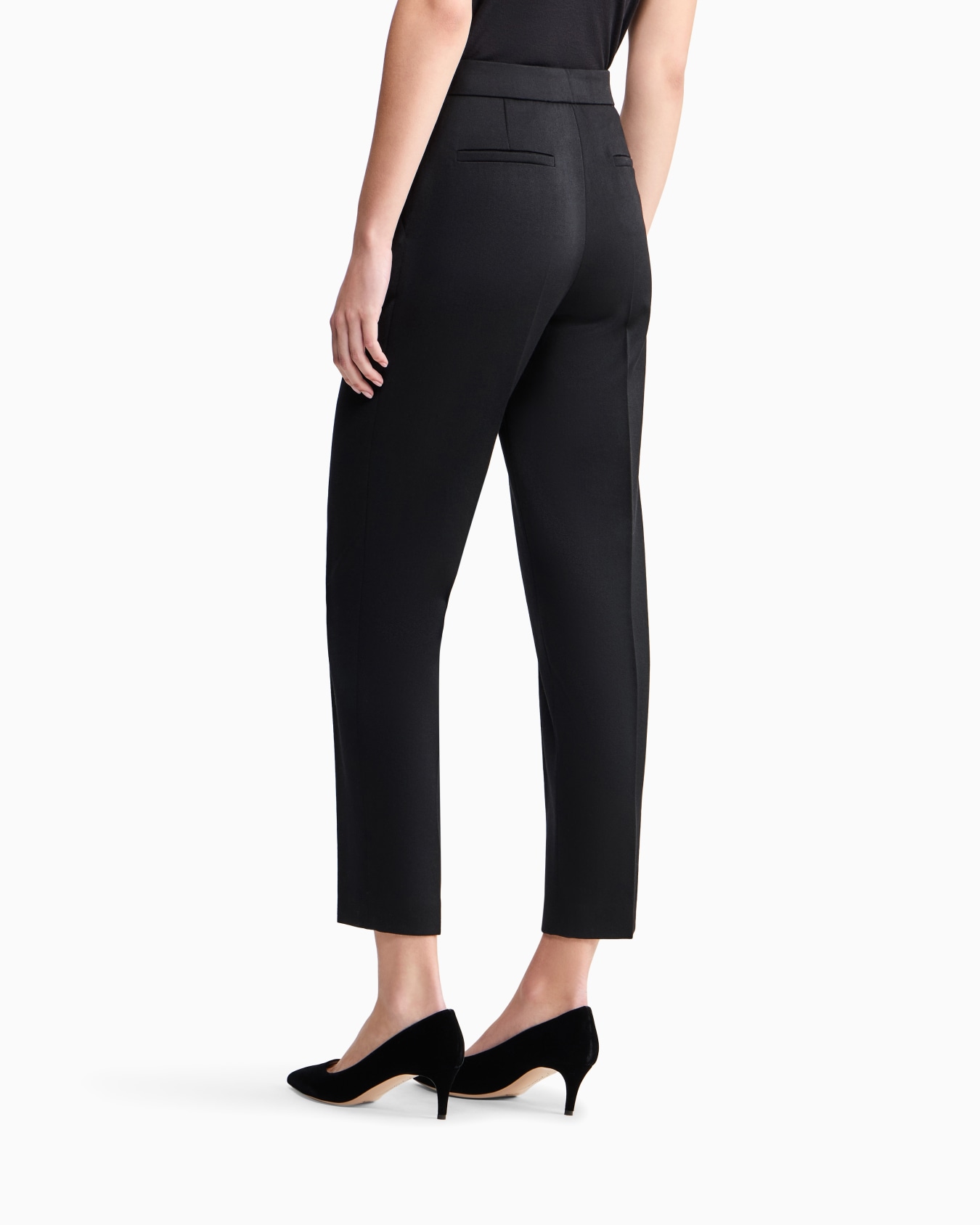 Straight trousers in virgin wool Slide 6