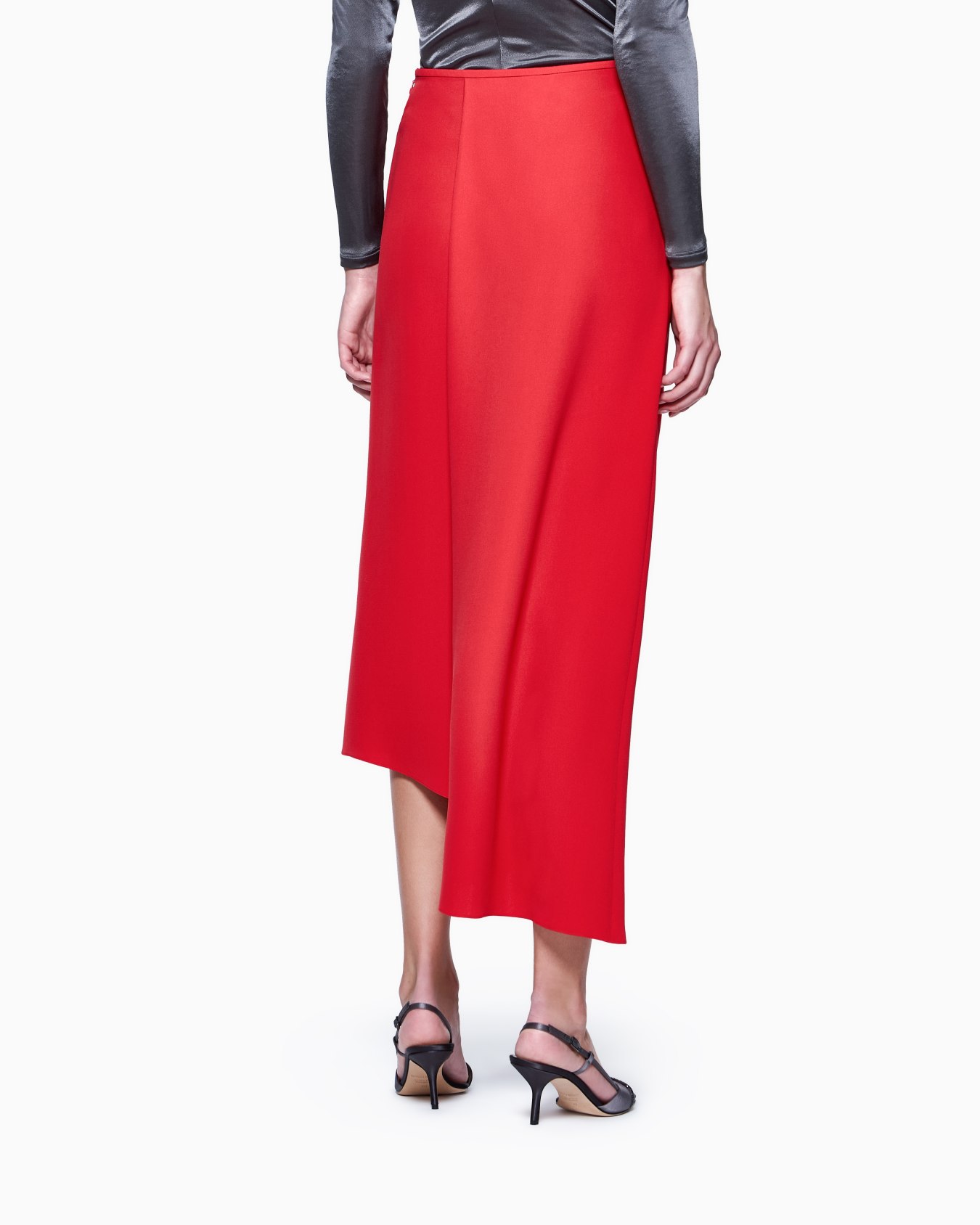 Gonna longuette asimmetrica in crepe di seta Slide 2