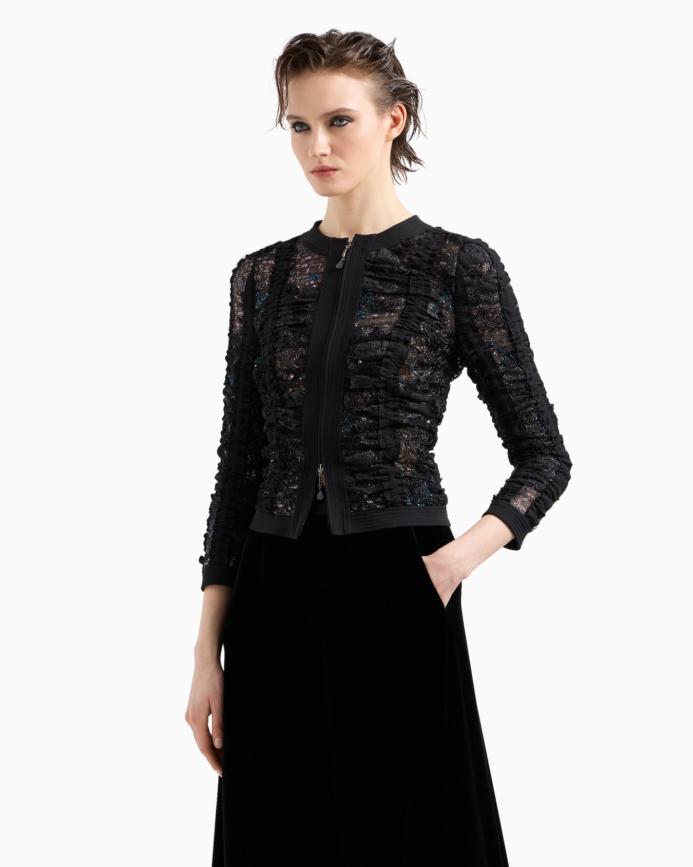 Short jacket in black embroidered lace with zip Slide 4