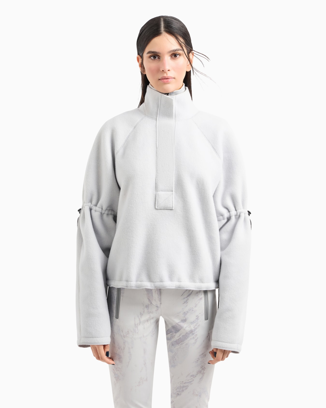 Giorgio Armani Neve mock-neck sweatshirt in fleece-effect jersey made of virgin wool and cashmere Slide 4
