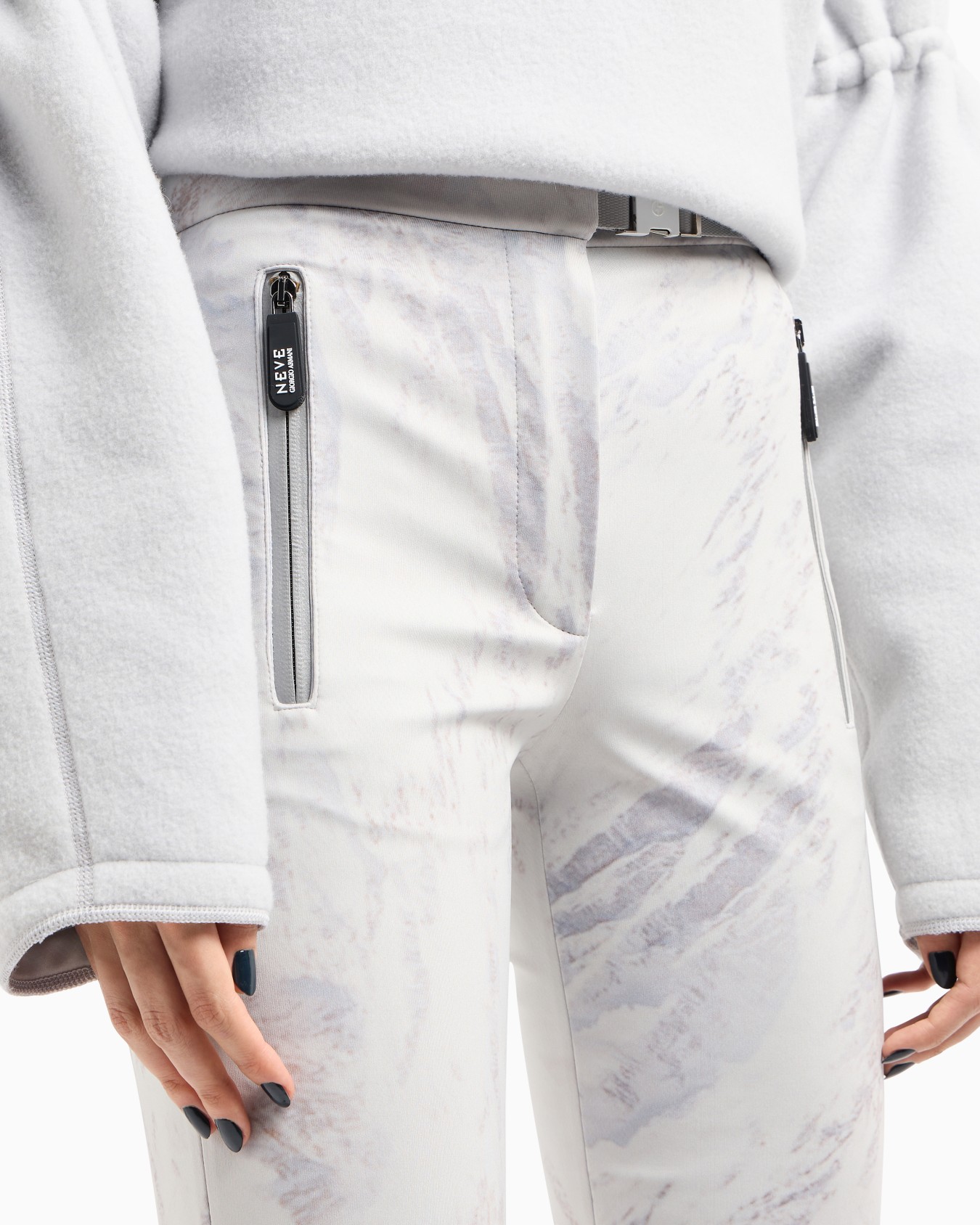 Giorgio Armani Neve ski leggings in printed reflex technical jersey Slide 5