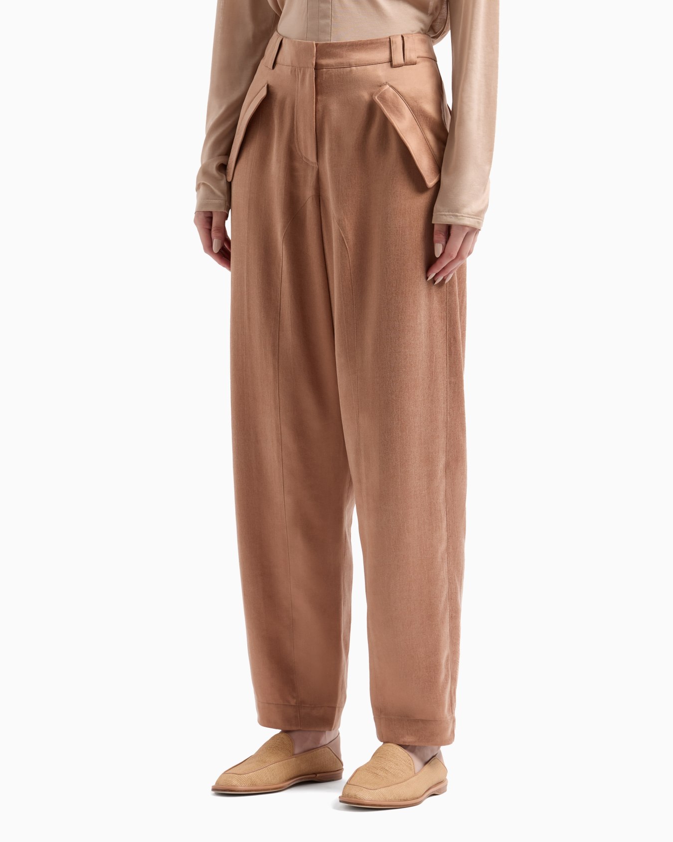 Straight-cut viscose and cupro trousers Slide 4