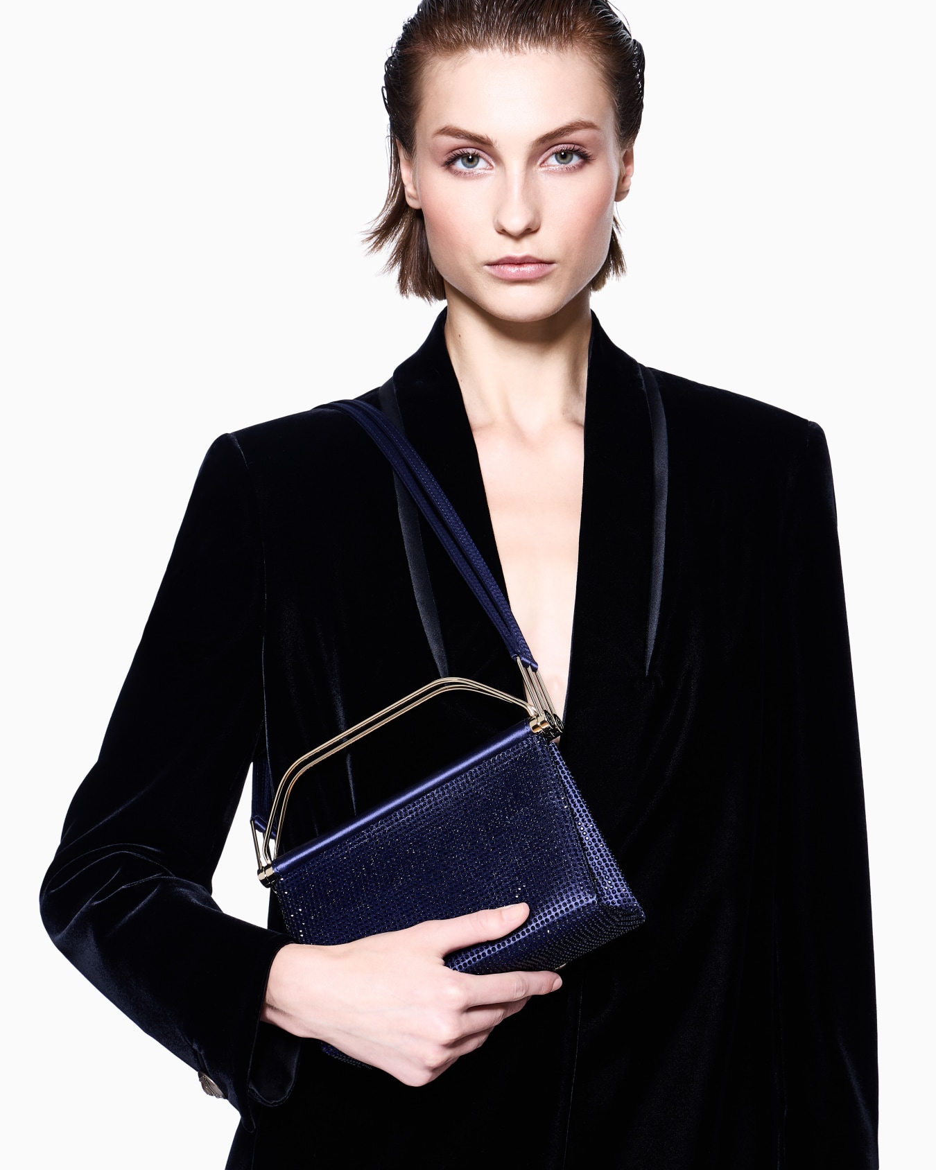 Small satin and rhinestone handbag Slide 6