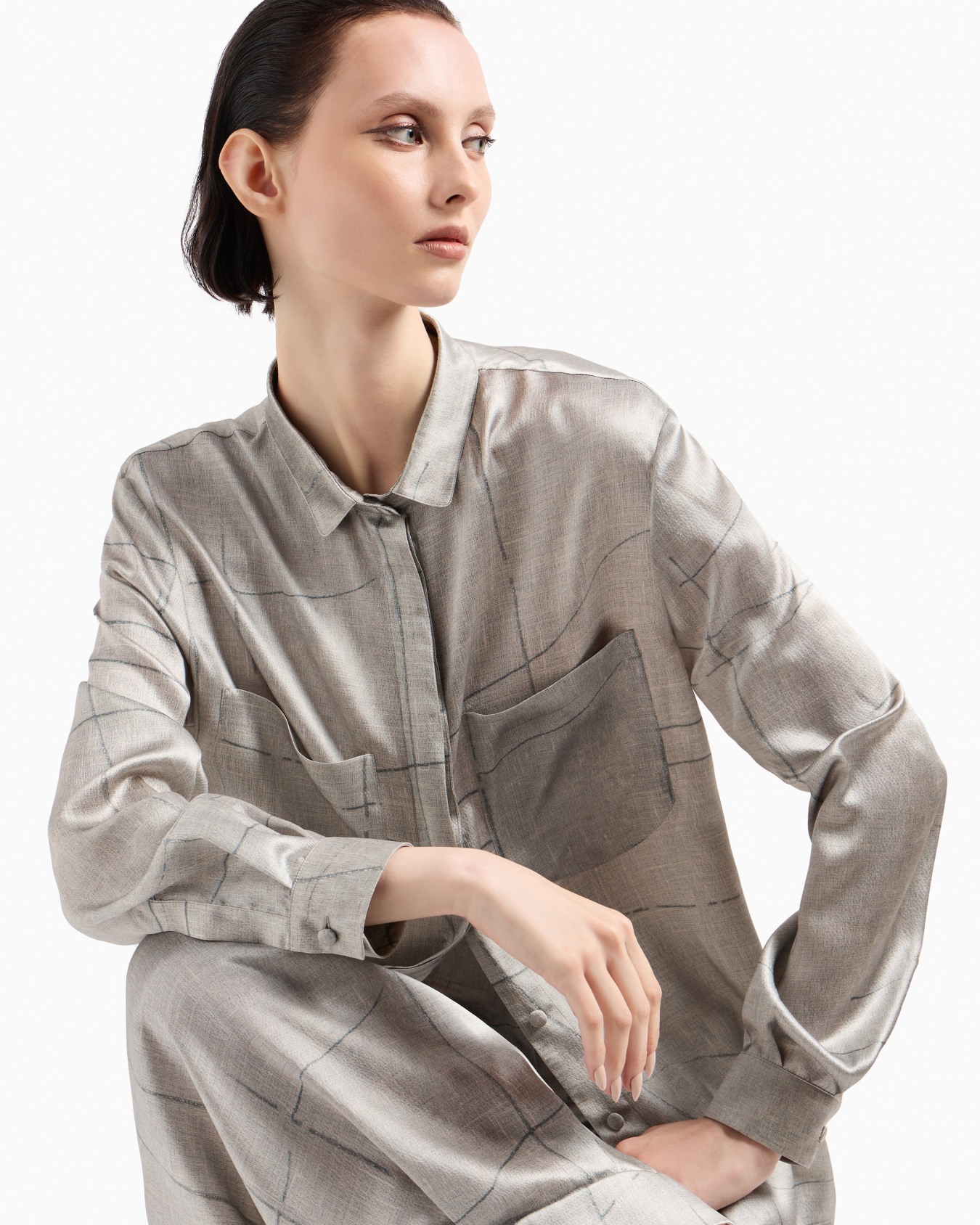 Camisa en raso de seda estampada Diapositiva 6