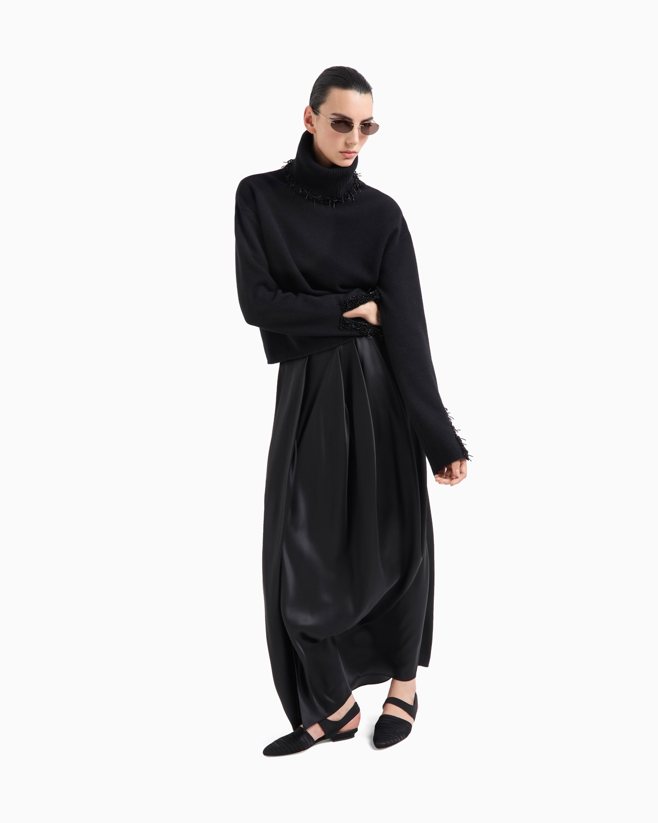 Mock-neck jumper in cashmere and wool with embroidery Slide 2