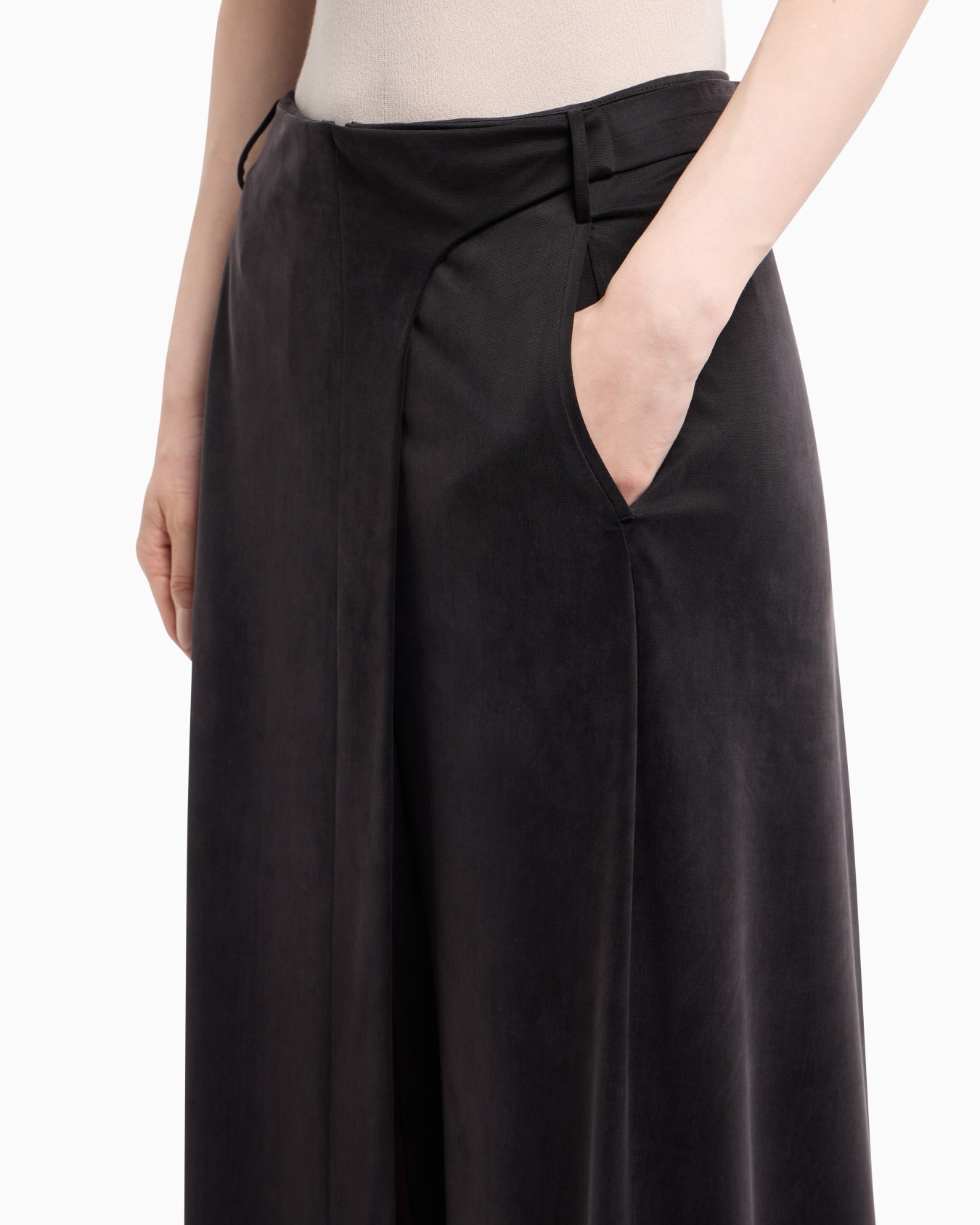 Cupro interlock long skirt Slide 5