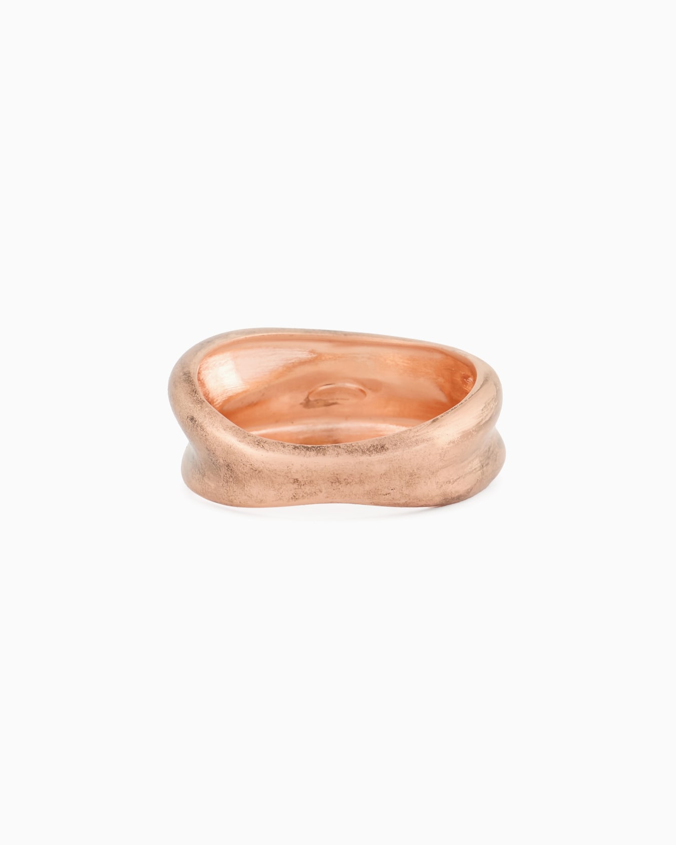 Contoured metal bracelet Slide 0