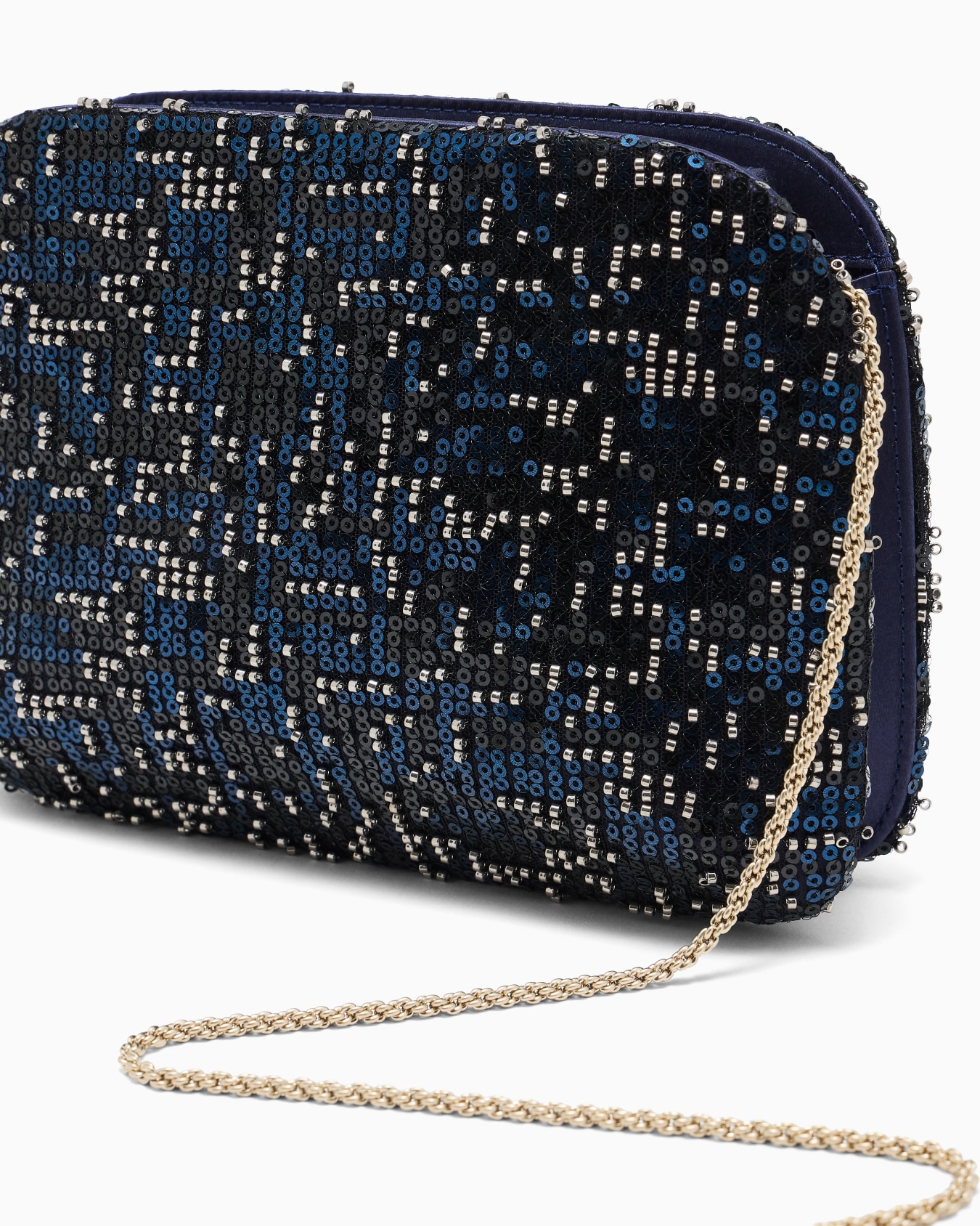 Clutch La Prima aus Satin mit Pailletten und Kettenriemen Folie 4
