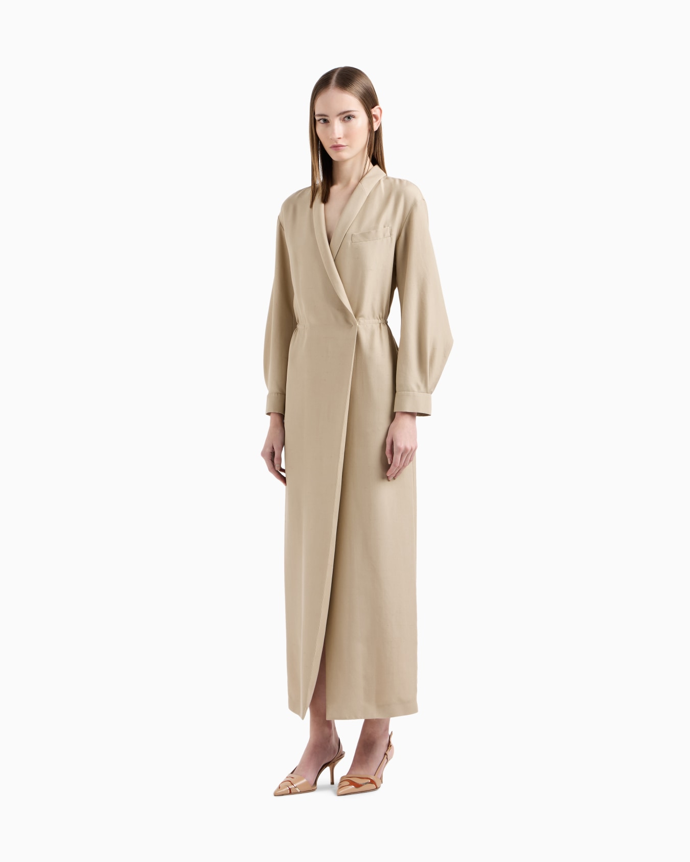 Long dress in washed silk shantung Slide 1