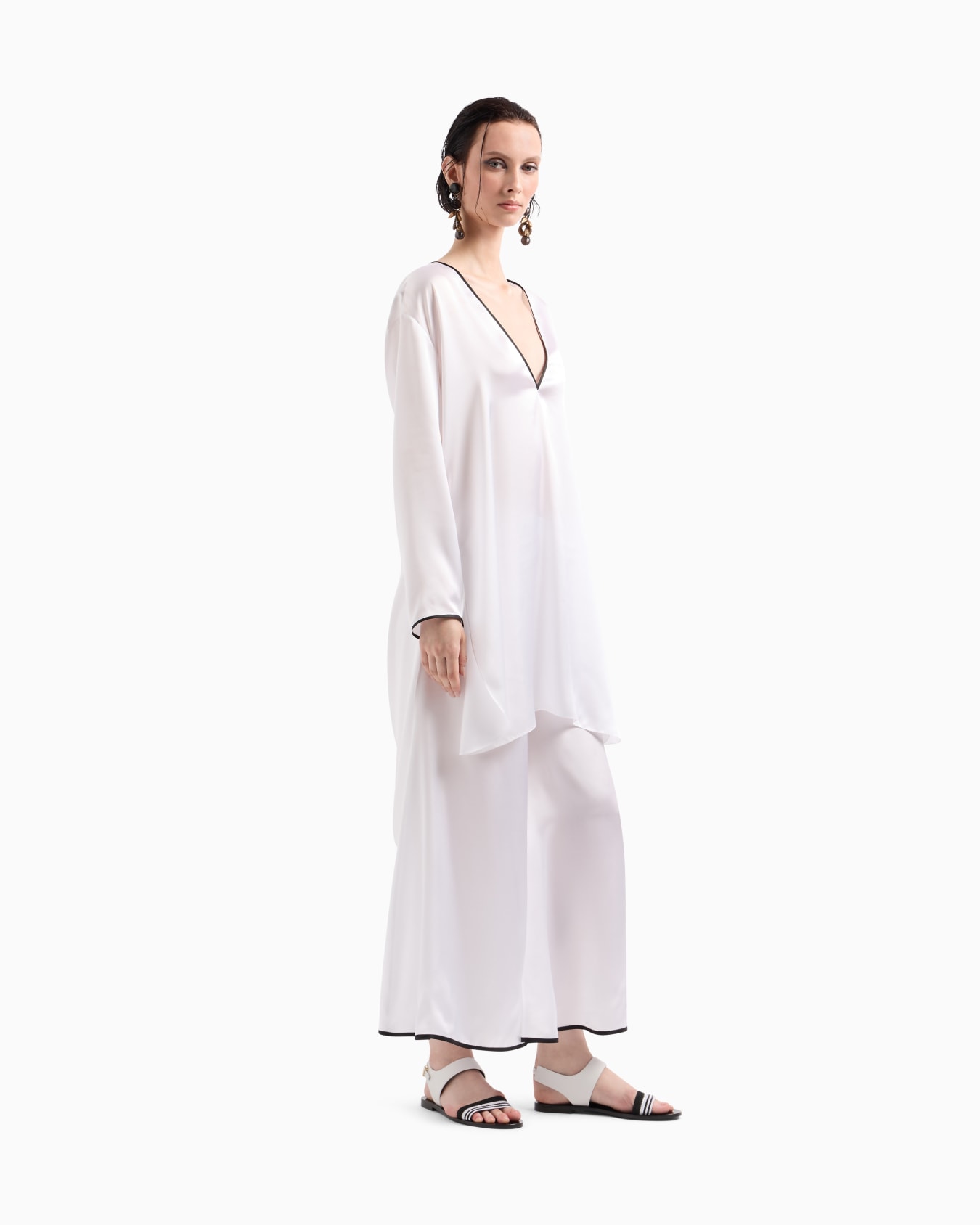 Silk satin long shirt Slide 3