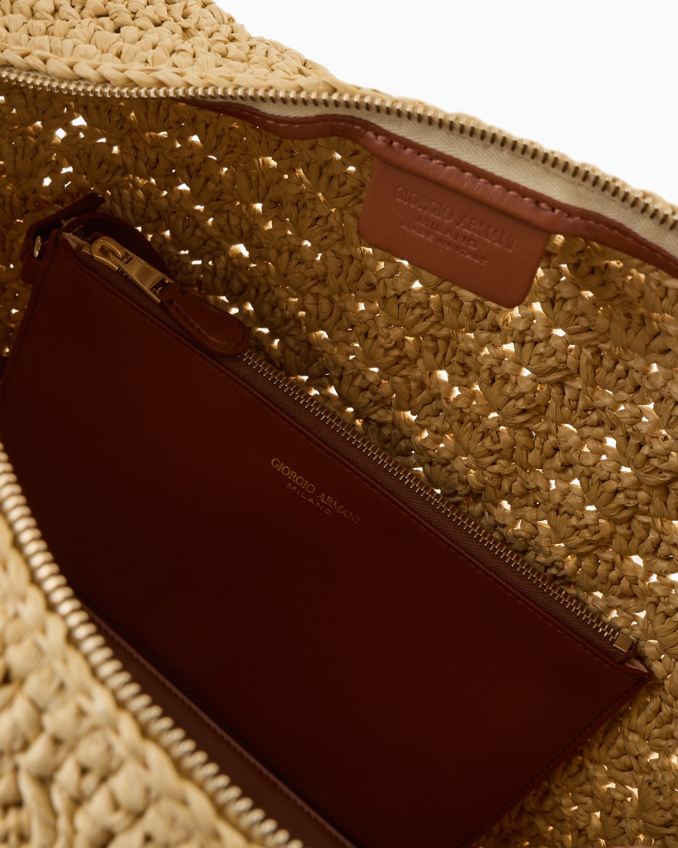La Prima Soft large hobo bag in raffia and leather Slide 3
