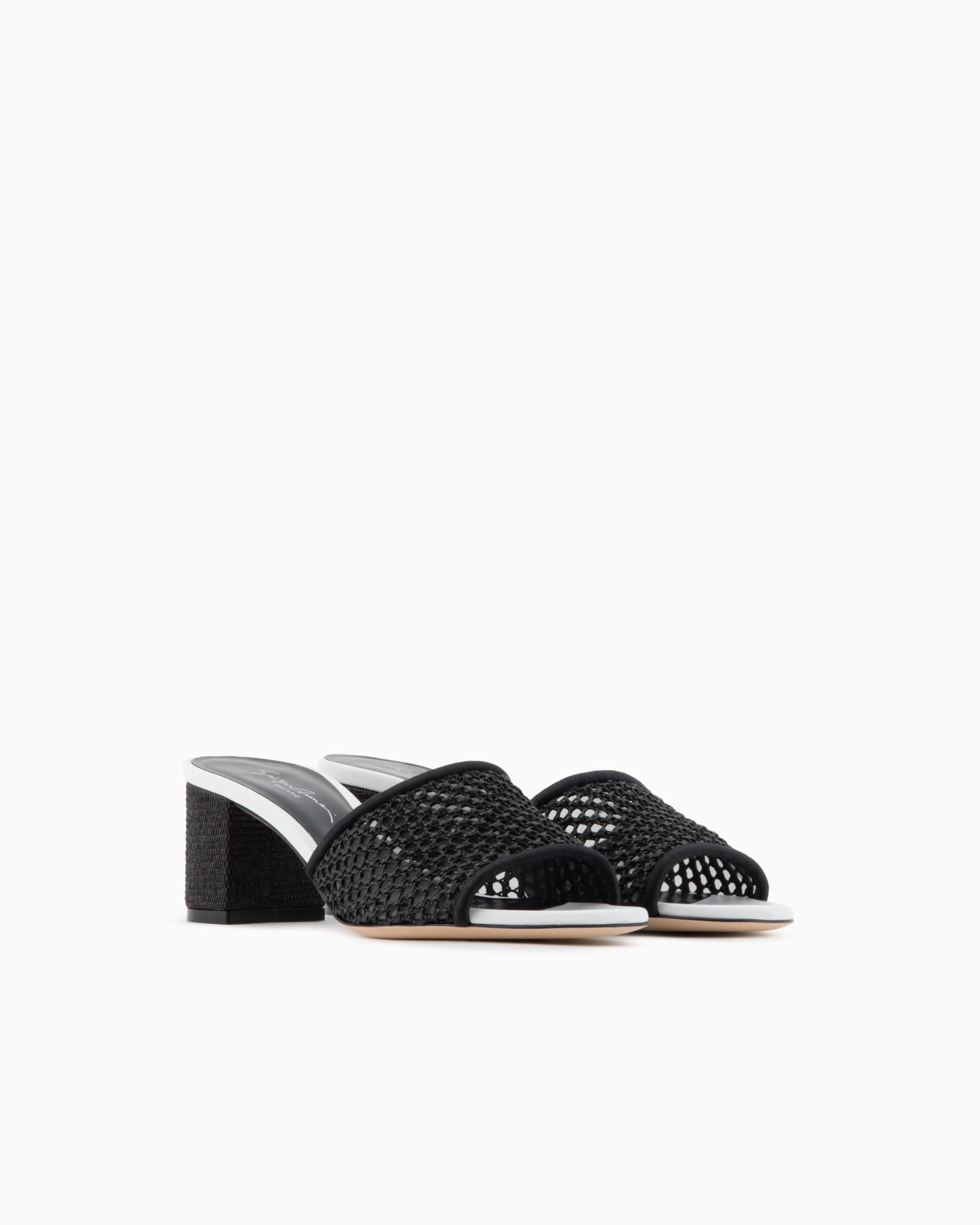 Sandales à talons en tissu ajouré Diapositive 1