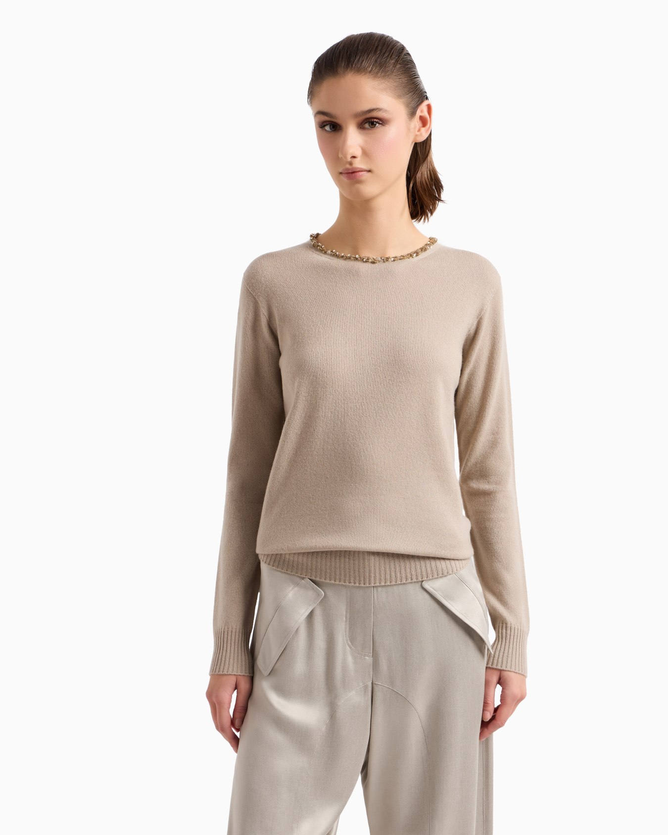 Pull ras-du-cou en cachemire avec broderie Diapositive 3