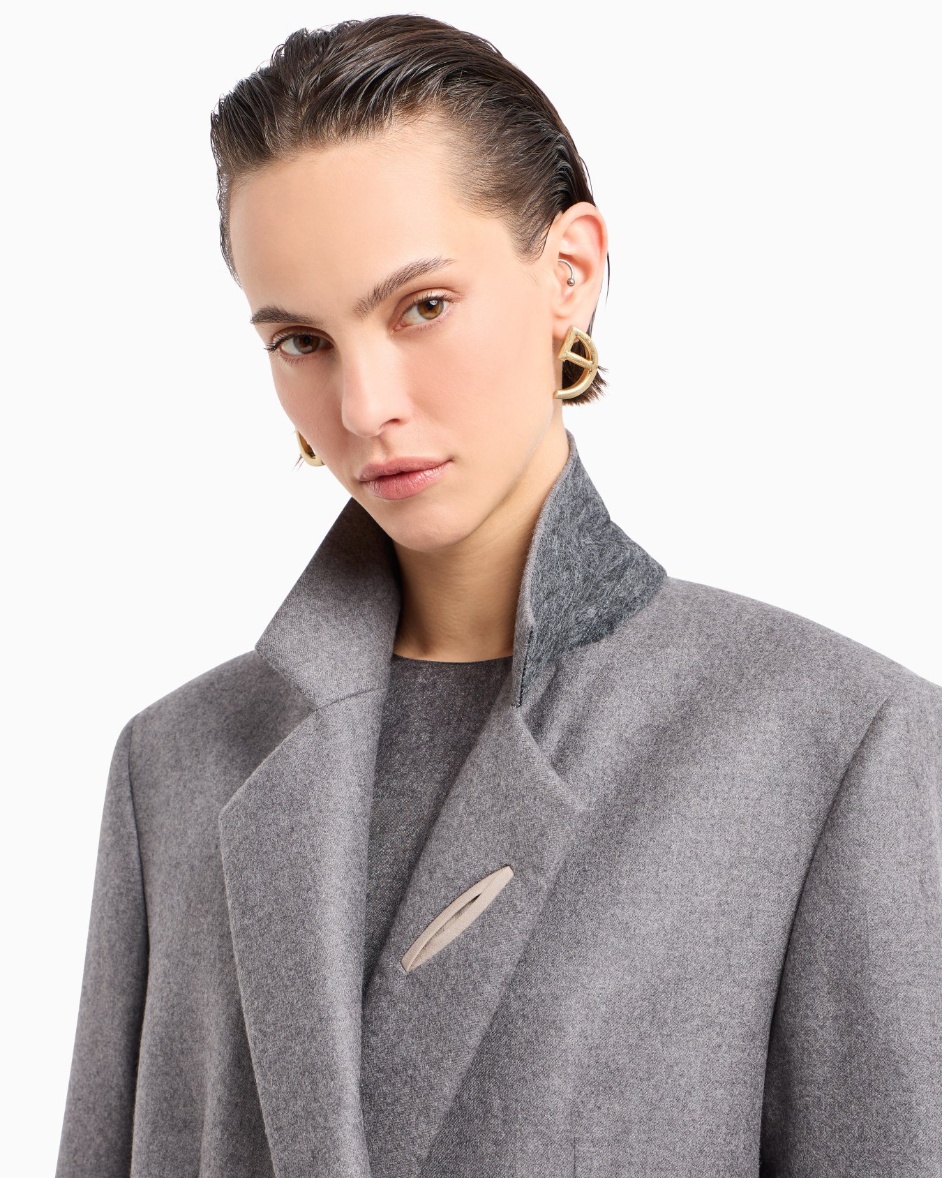 Cashmere flannel double-breasted jacket Slide 5