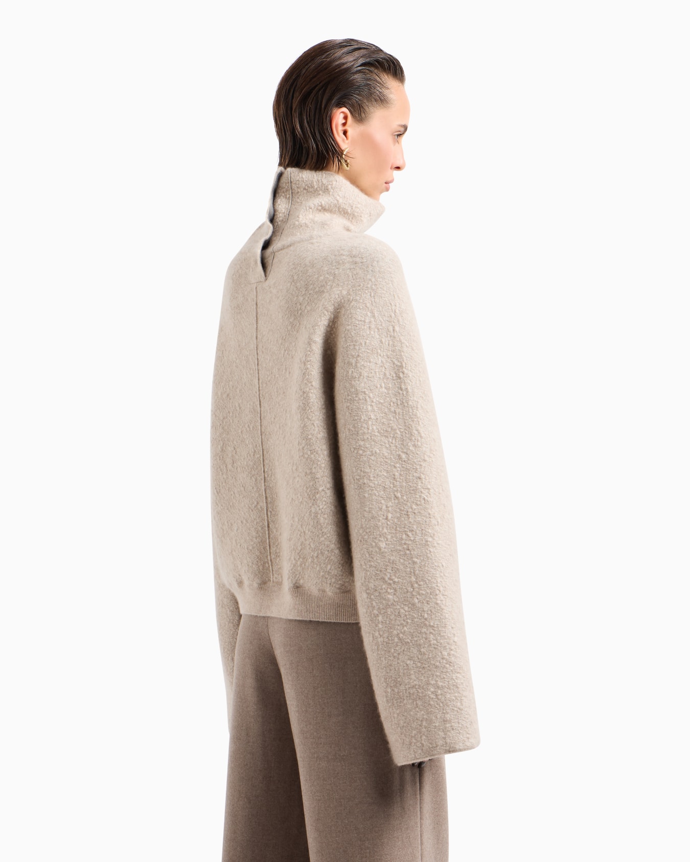 Viscose, cashmere and silk mock-neck jumper Slide 3