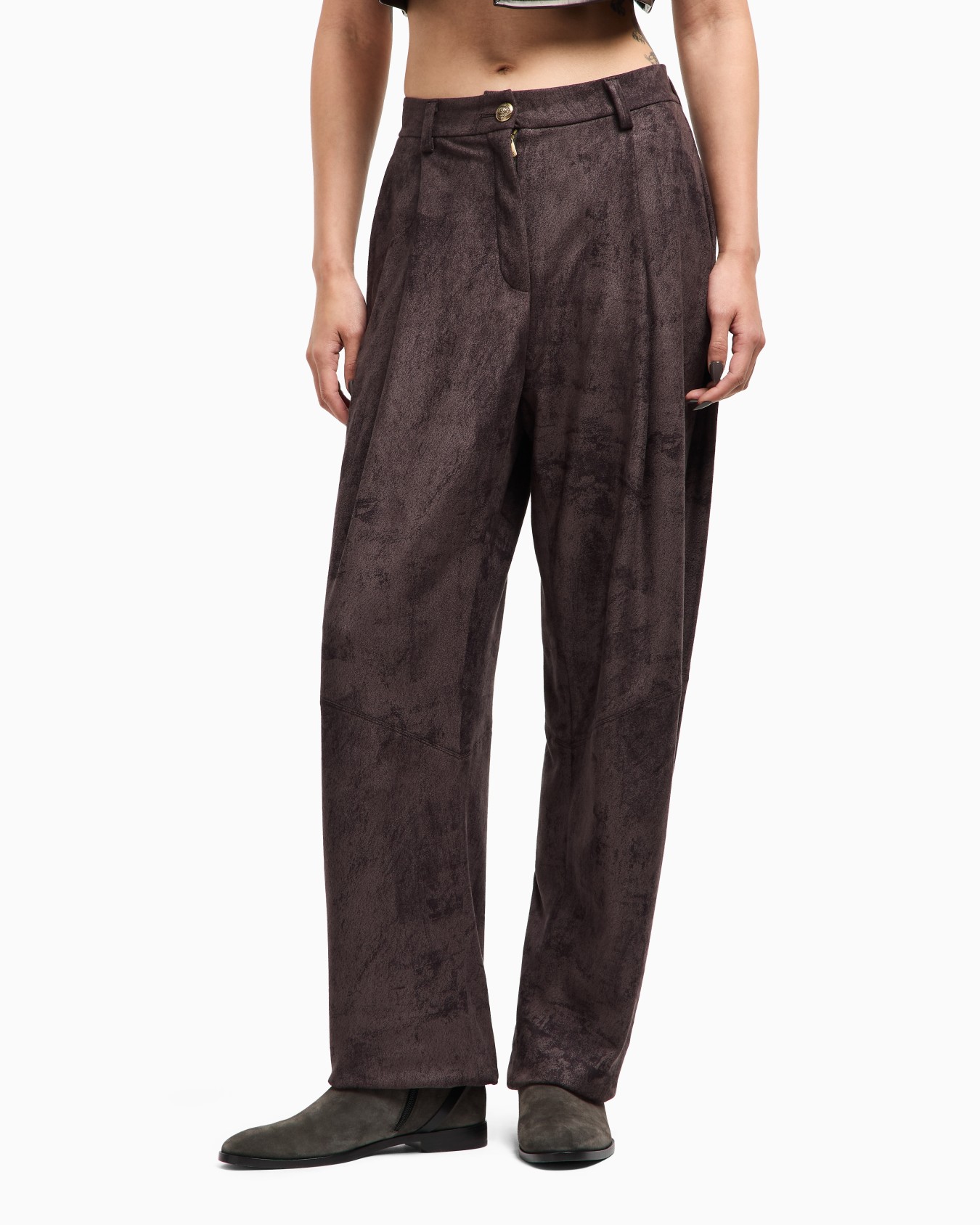 Single-pleat trousers in suede-effect jersey Slide 4