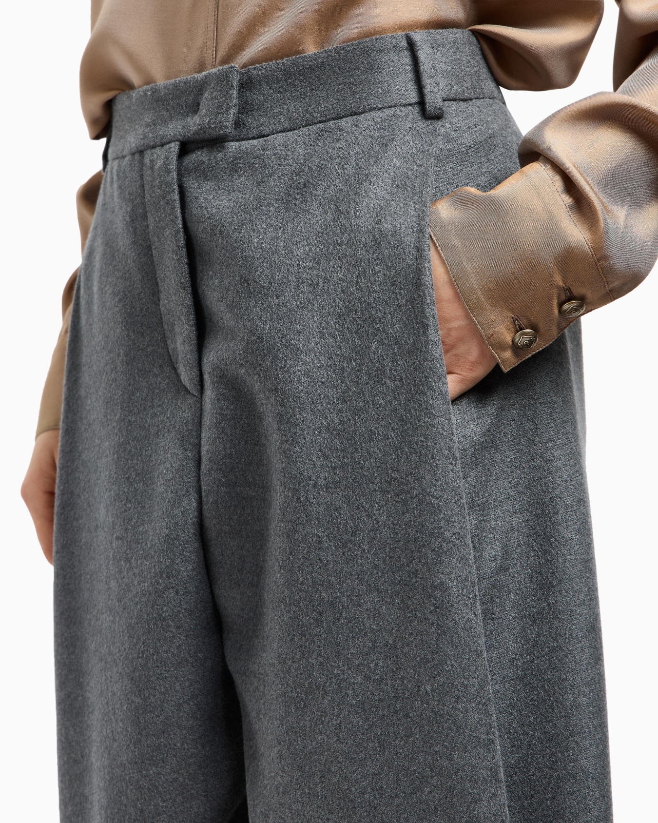Relaxed-fit silk flannel trousers Slide 5