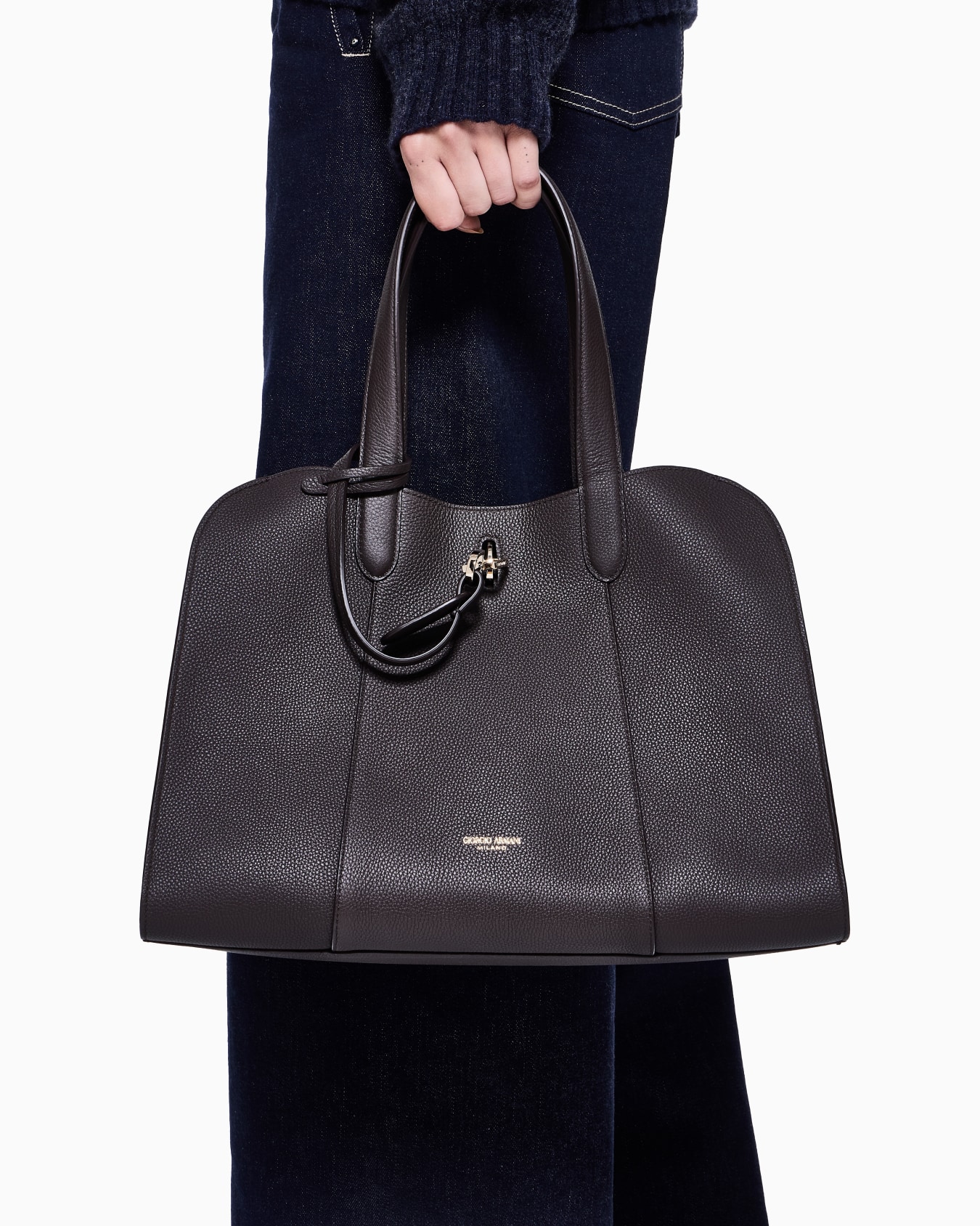 Große Tragetasche aus genarbtem Leder Folie 5