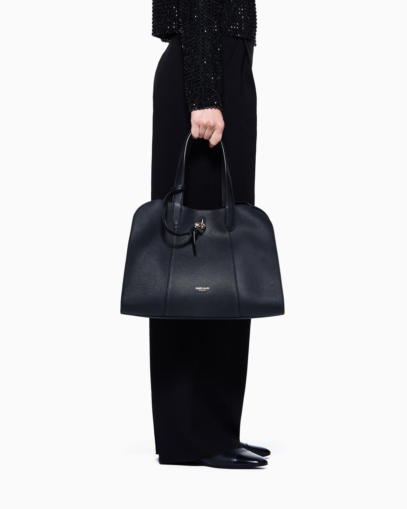 Large pebbled leather tote bag Slide 5