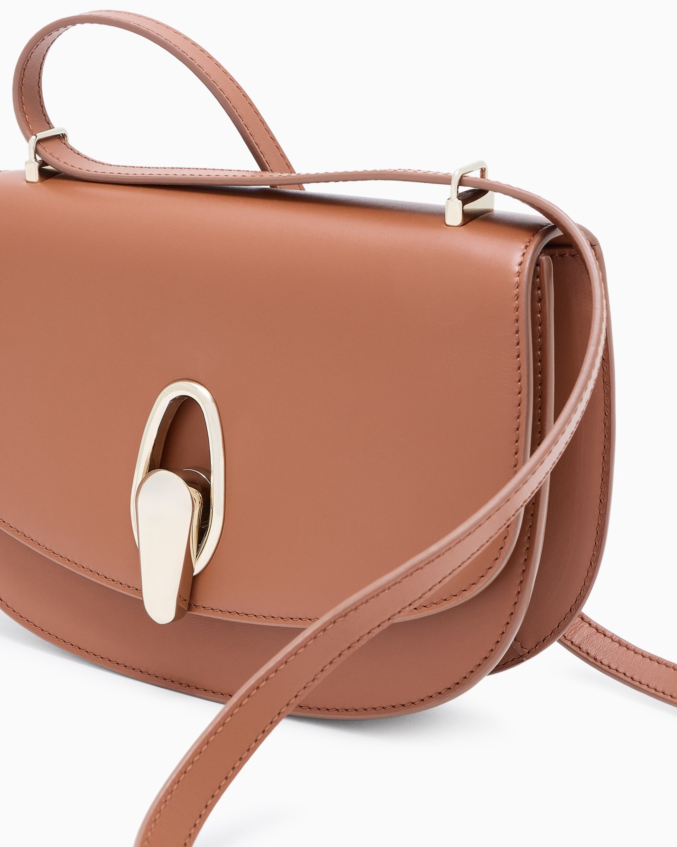 Leather shoulder bag Slide 4