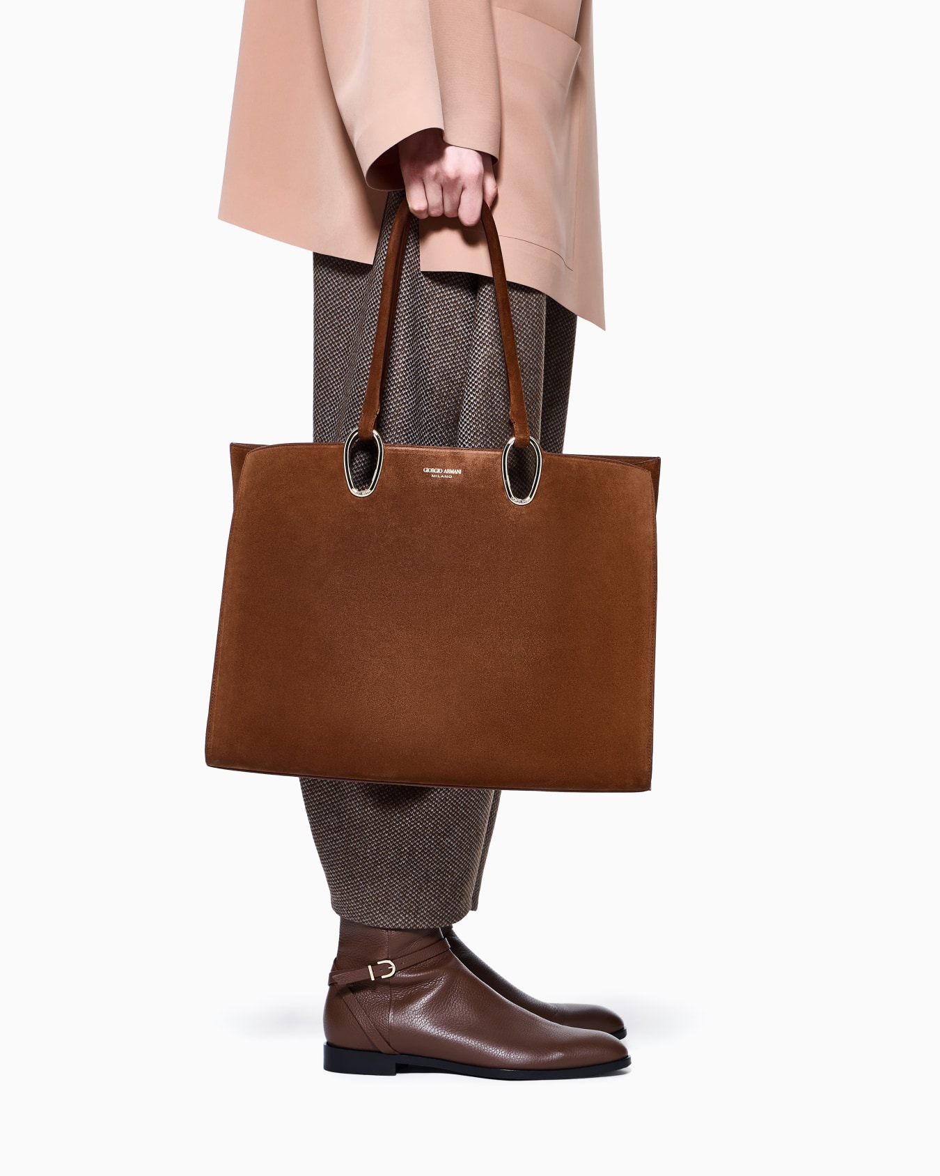 Medium suede shopper bag Slide 5