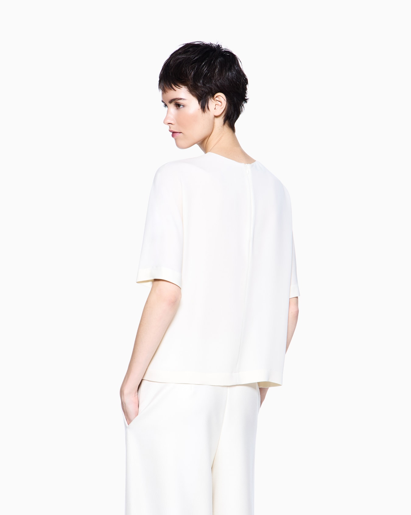 Triple silk georgette crew-neck blouse Slide 2