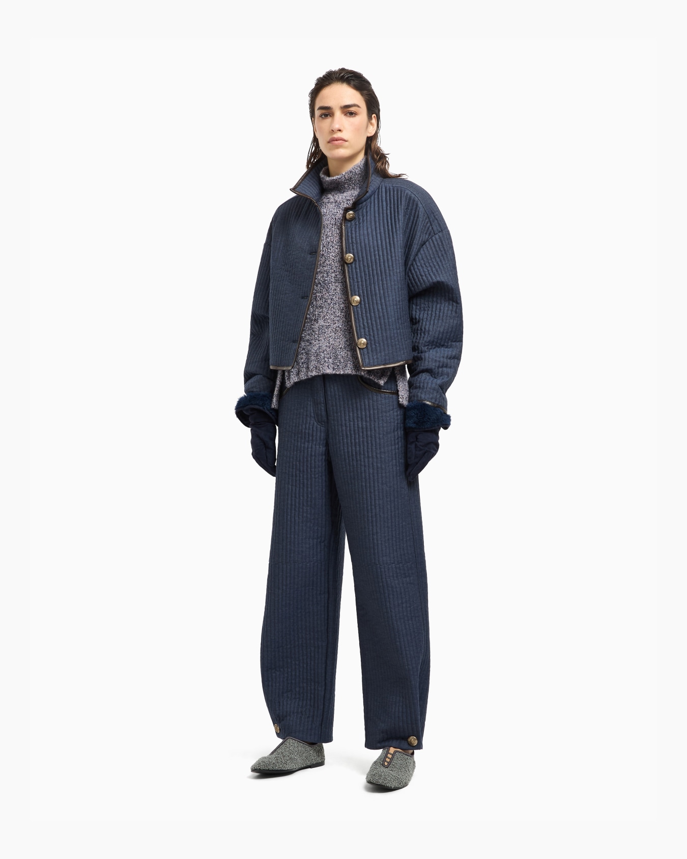 Blouson court en viscose, coton et soie avec motif matelassé collection Denim Diapositive 2