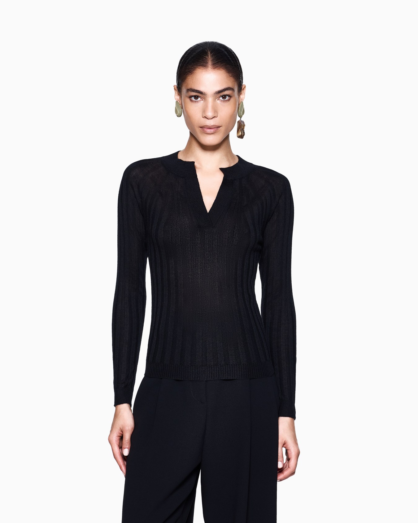 Crew-neck rib-knit jumper in cashmere and silk Slide 3