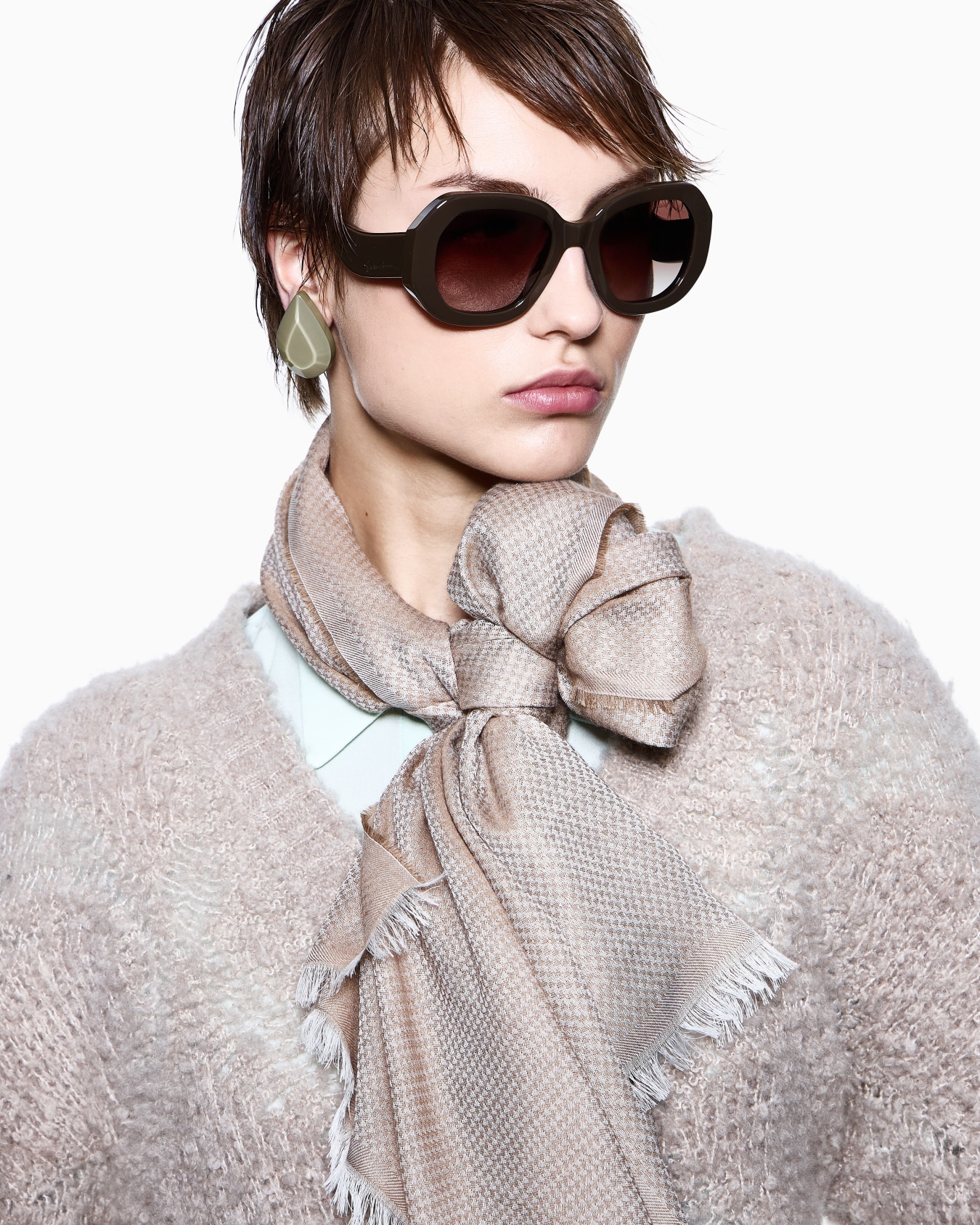 Cashmere, modal, cotton and silk stole Slide 2