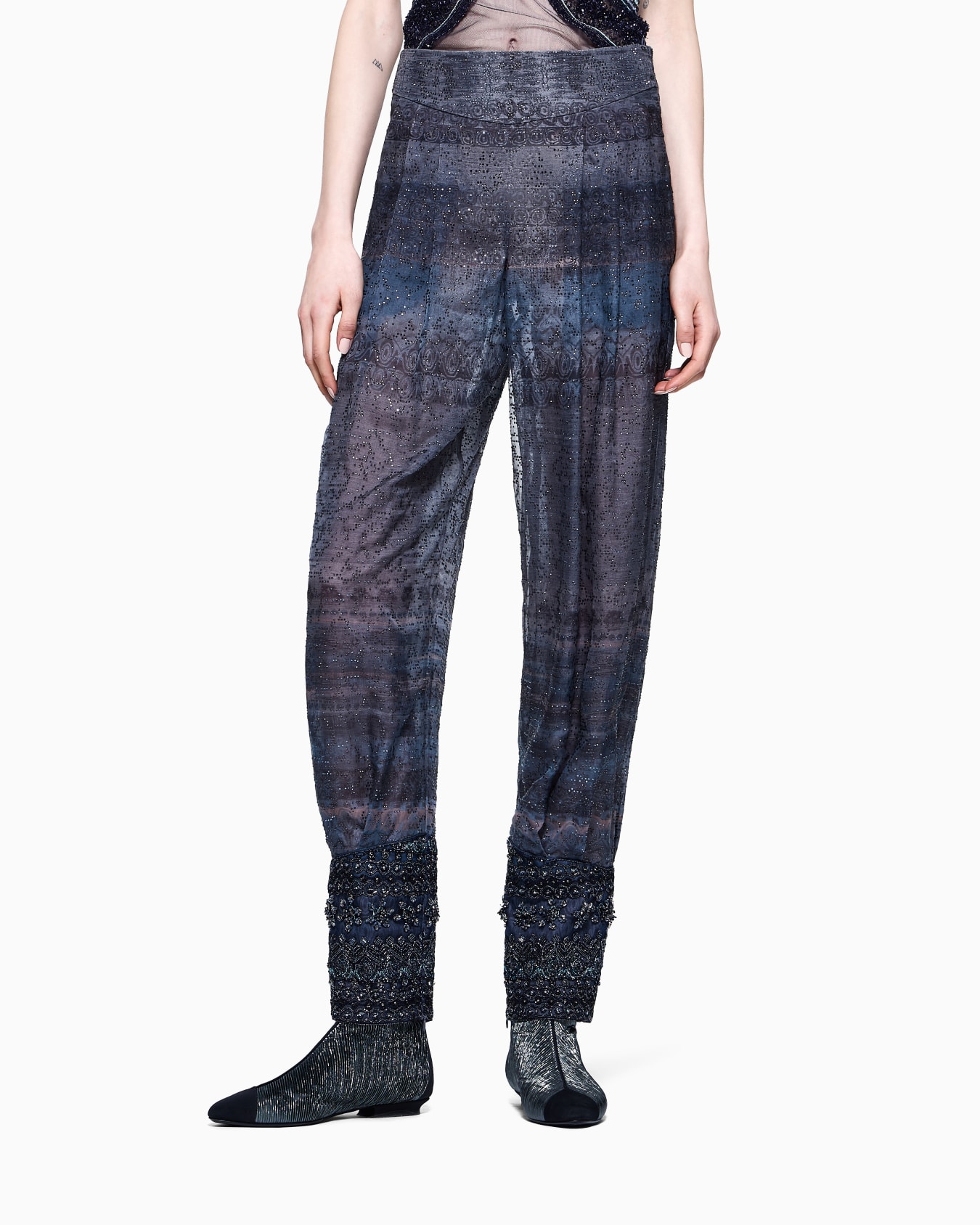 Pantalones bordados en tejido estampado Diapositiva 4