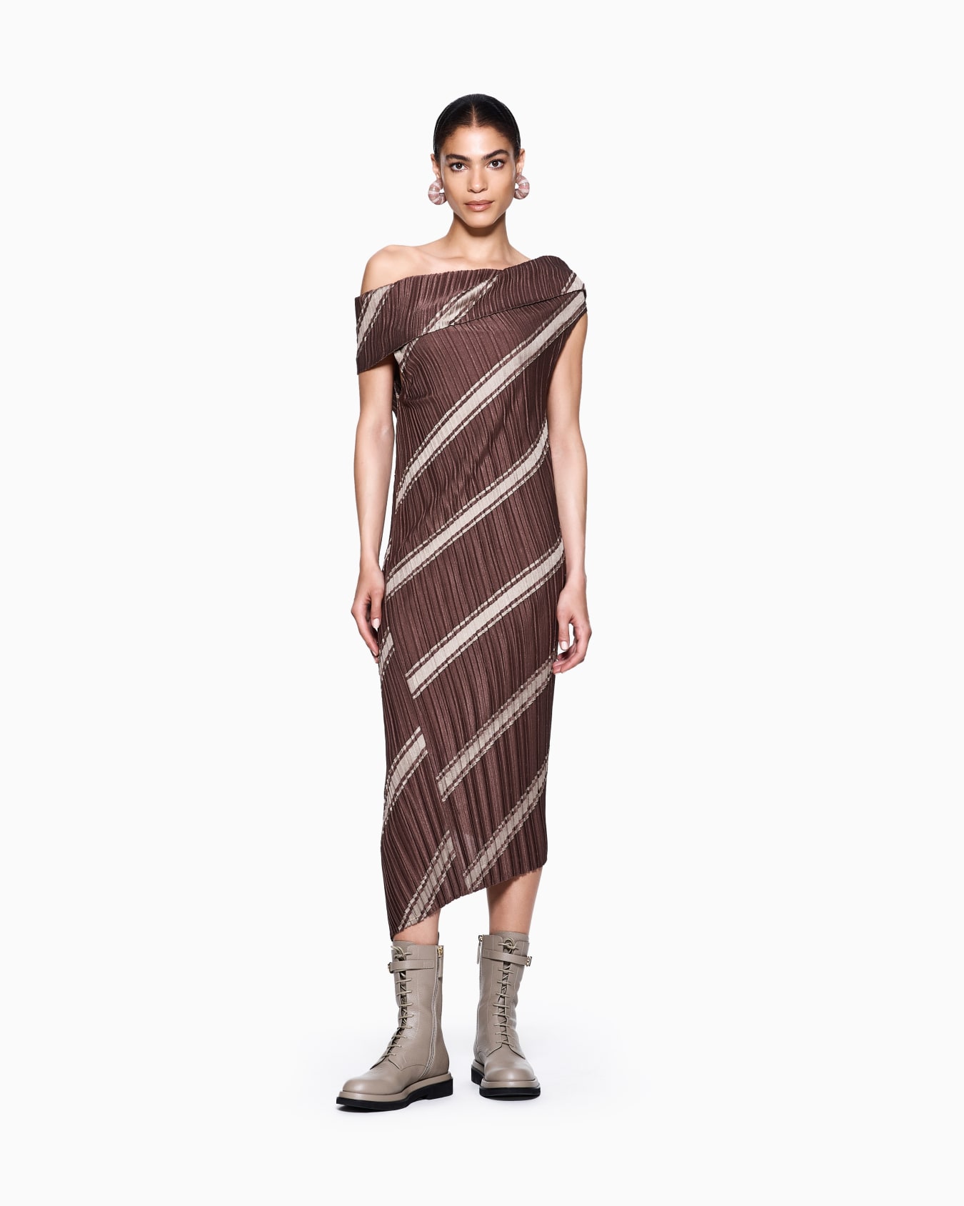 Longuette-Kleid aus zweifarbigem Plissee-Jersey Folie 3