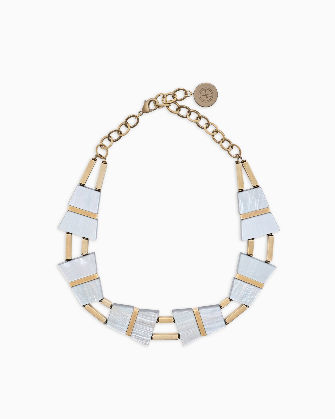 Halsnahe Kette aus Metall und Kunstharz Folie 0