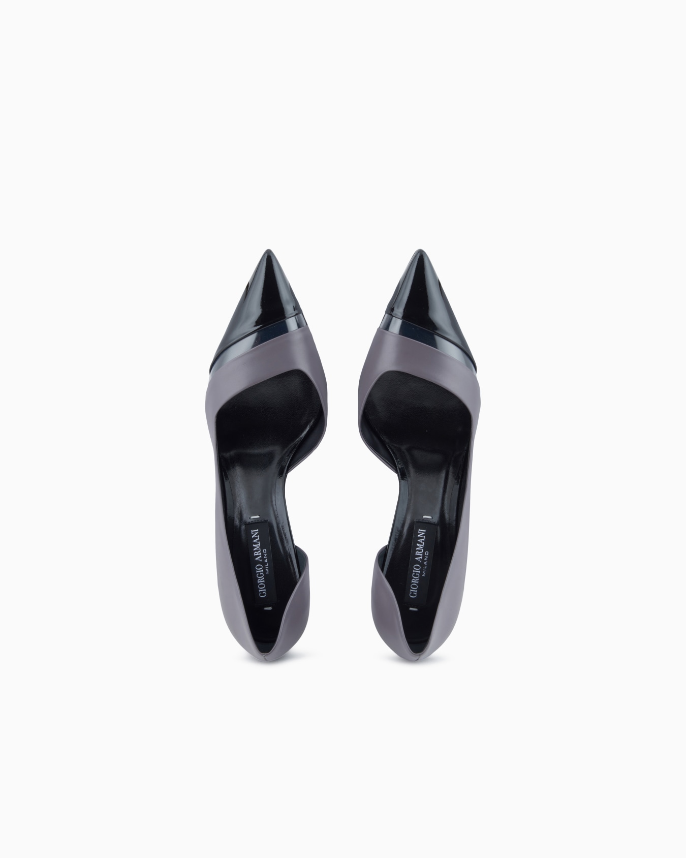 Two-Tone Patent Leather Pointed Toe Pumps Diapositiva 2