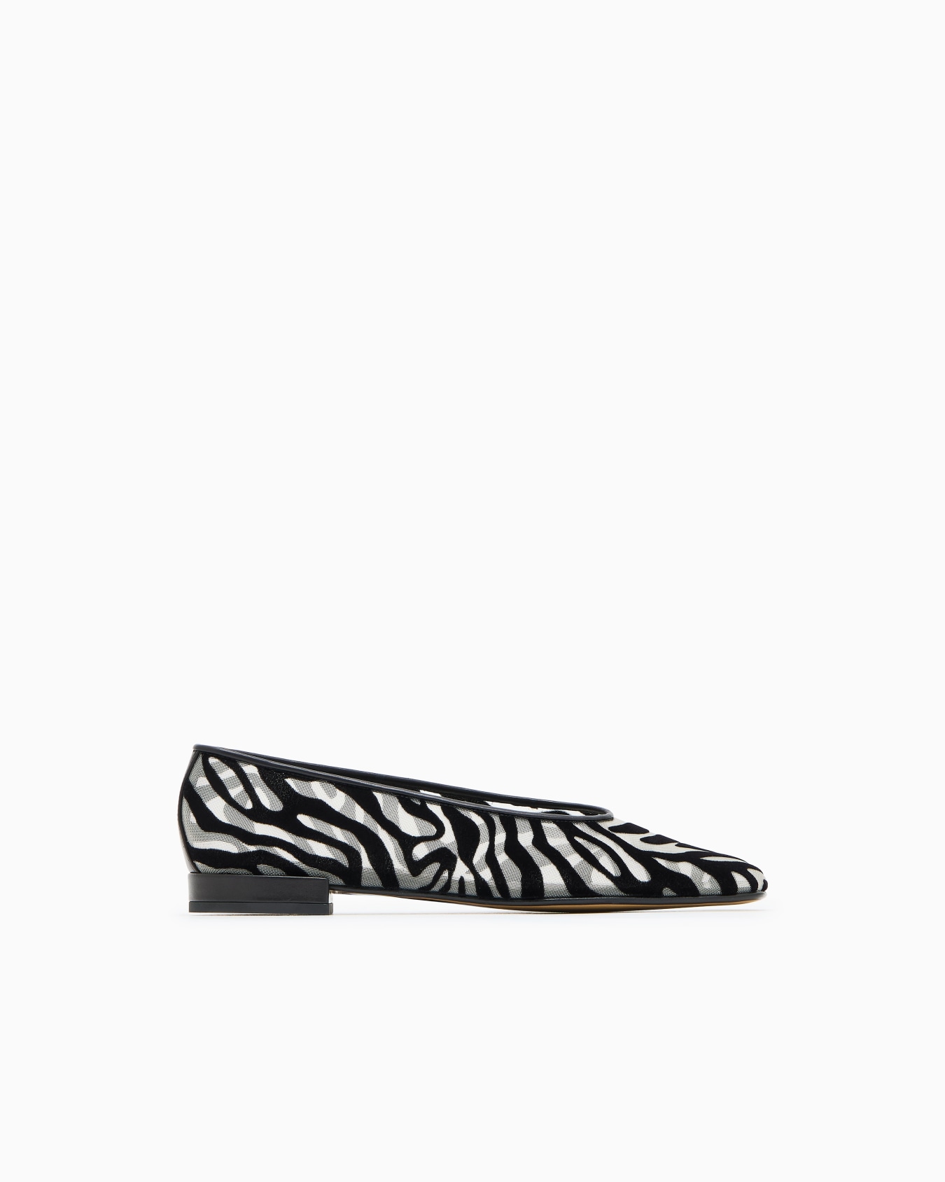 Zebra-design flocked mesh ballerinas Slide 0