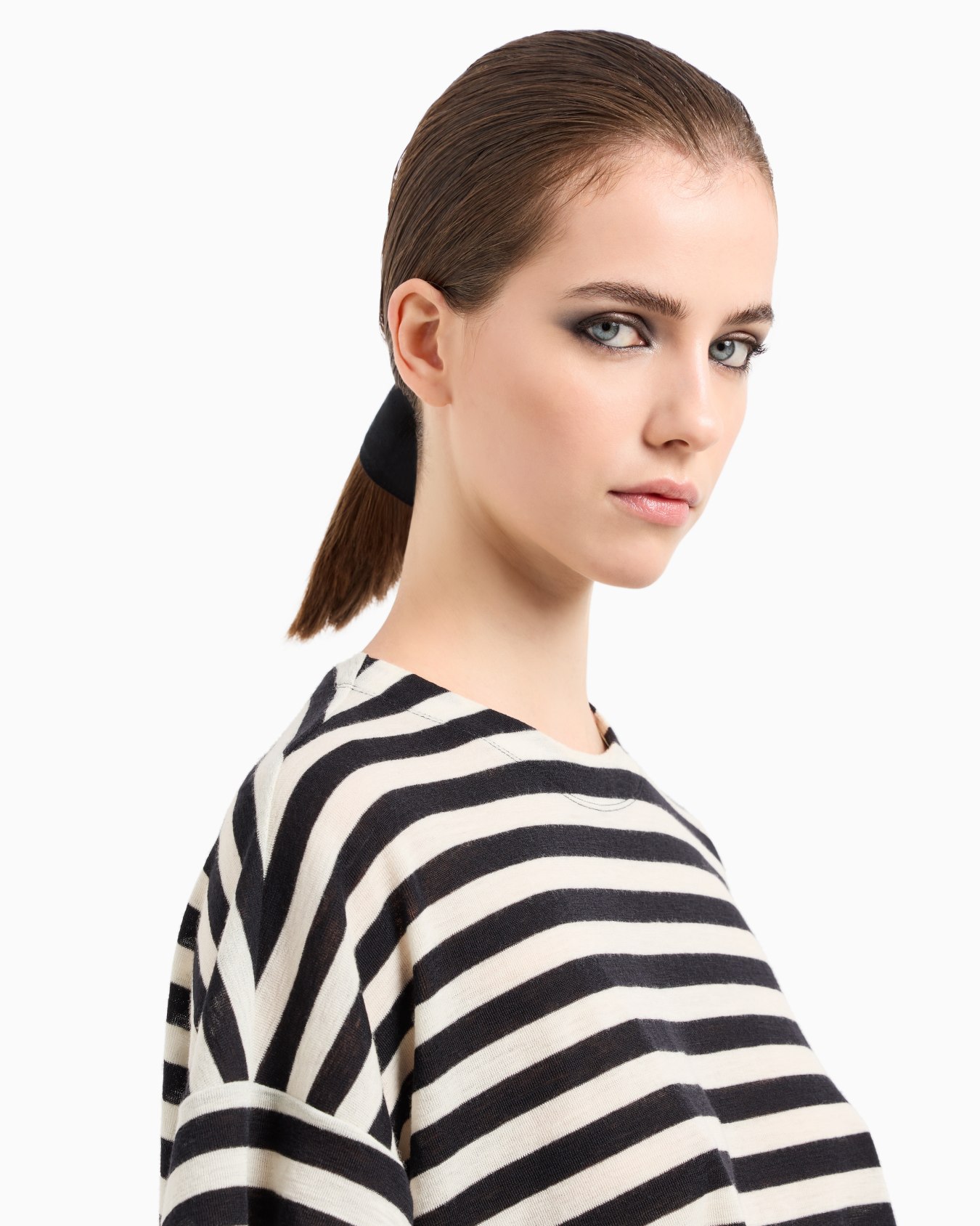クロップドTシャツ バージンウール ストライプ スライドする 3