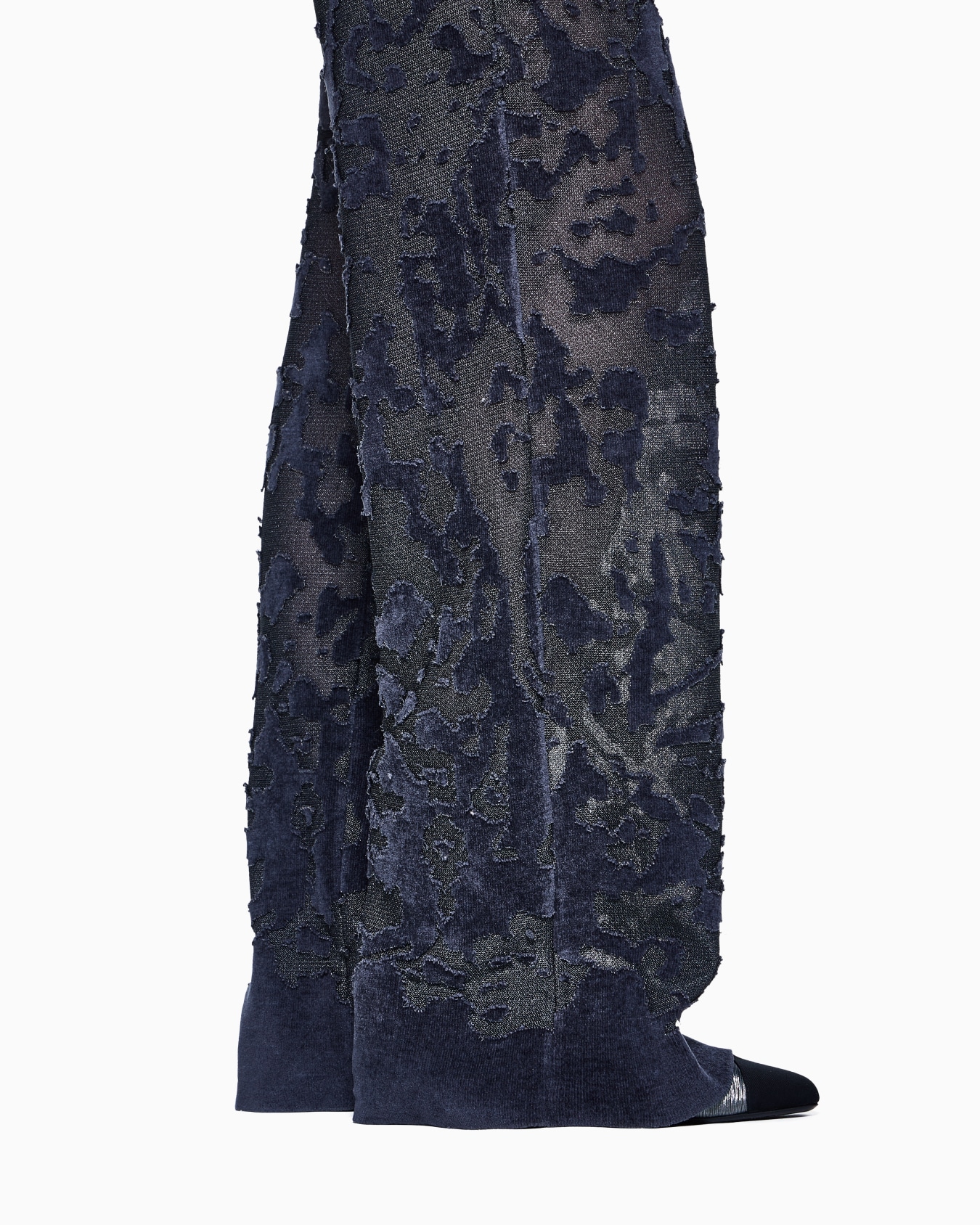 Devoré fabric trousers Slide 5