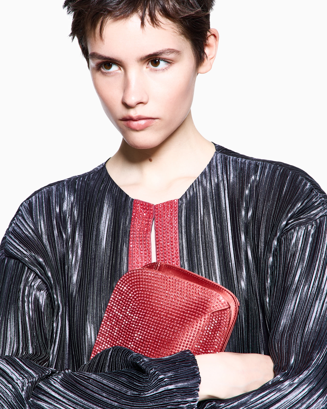 라인스톤 디테일 플리츠 패브릭 싱글 브레스트 재킷 슬라이드 4