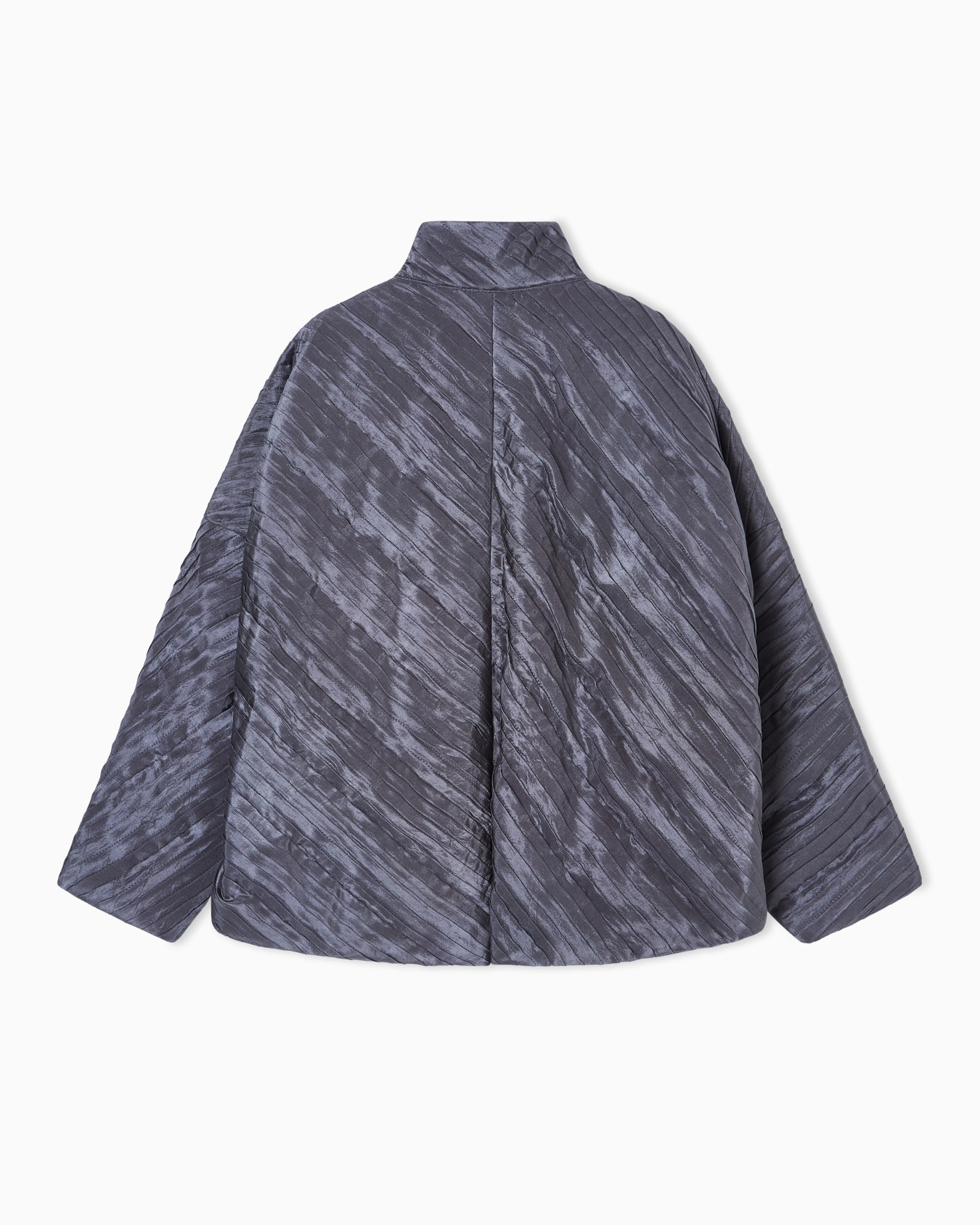 Diagonal pleated silk pea coat Slide 3