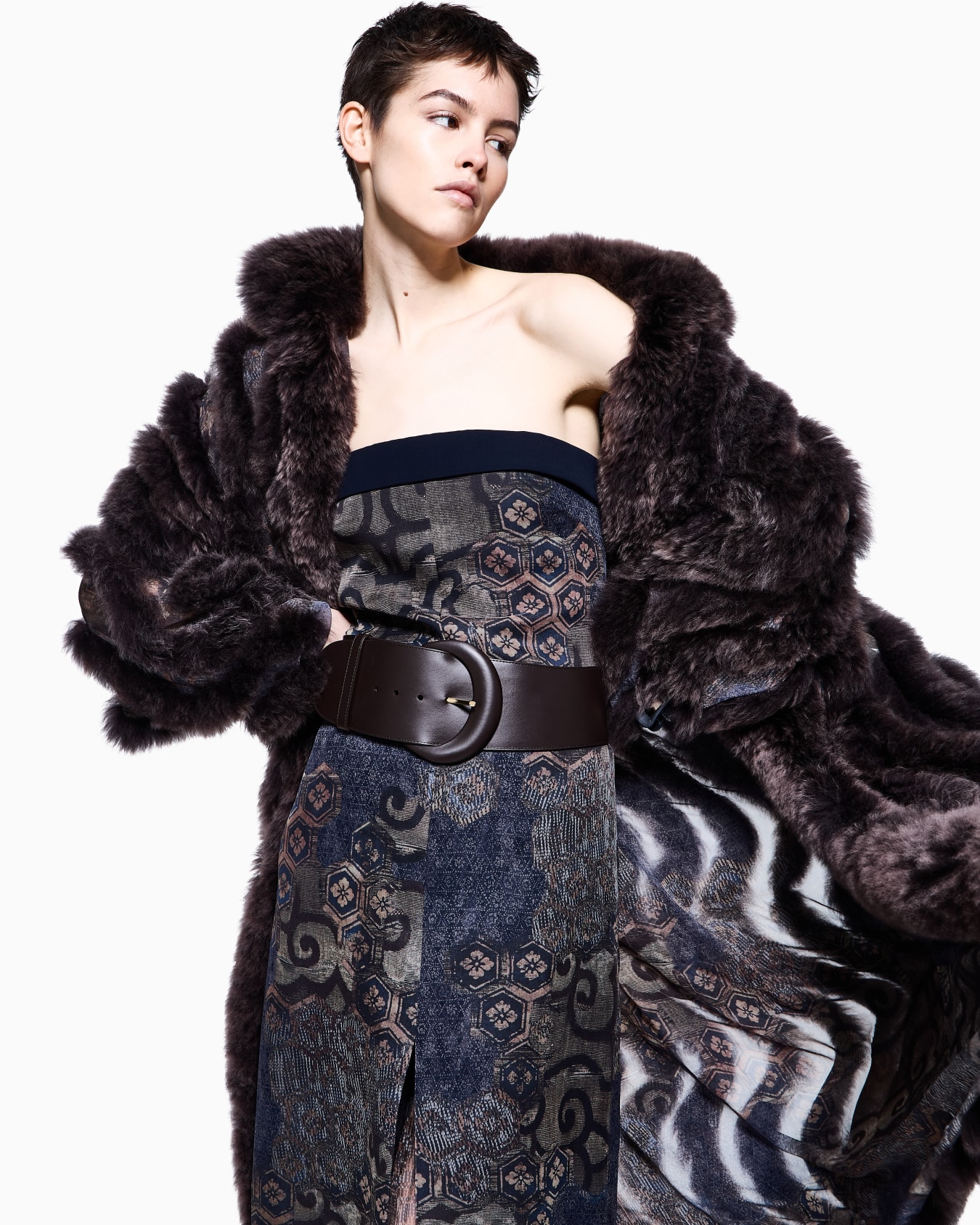 Abrigo ancho de lana de alpaca Diapositiva 4